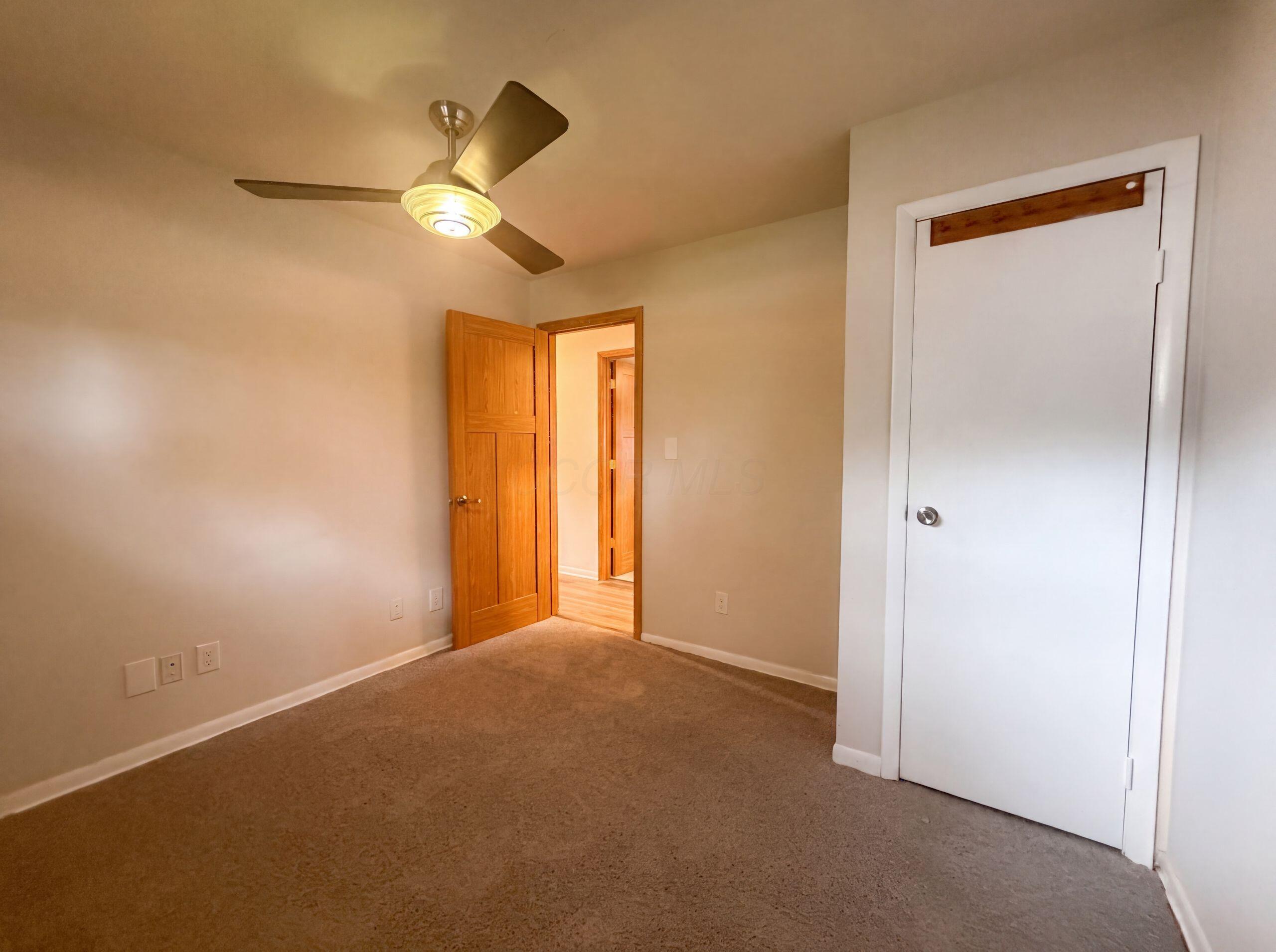 2221 Myrtle Avenue Property Photo 16