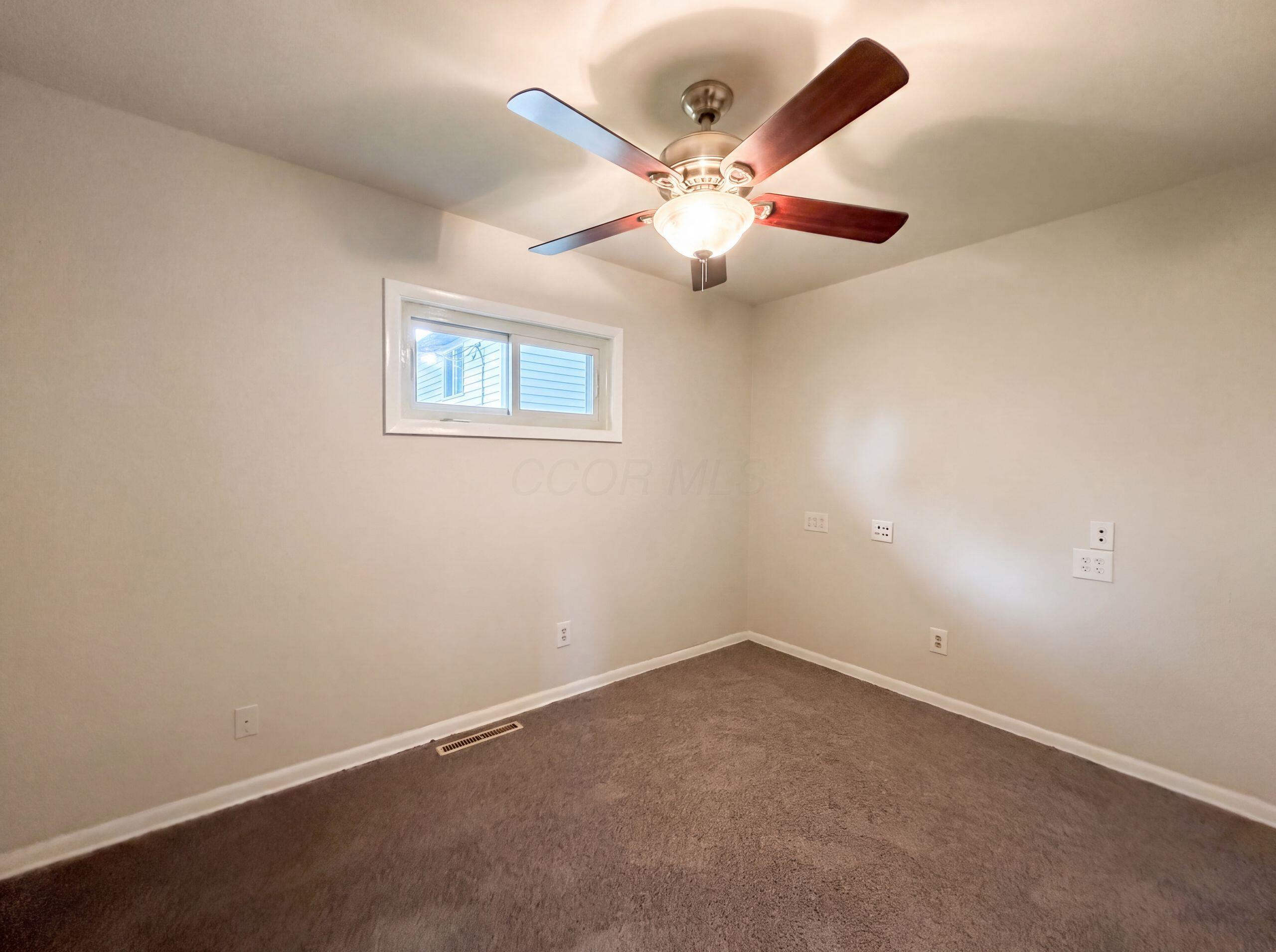 2221 Myrtle Avenue Property Photo 17