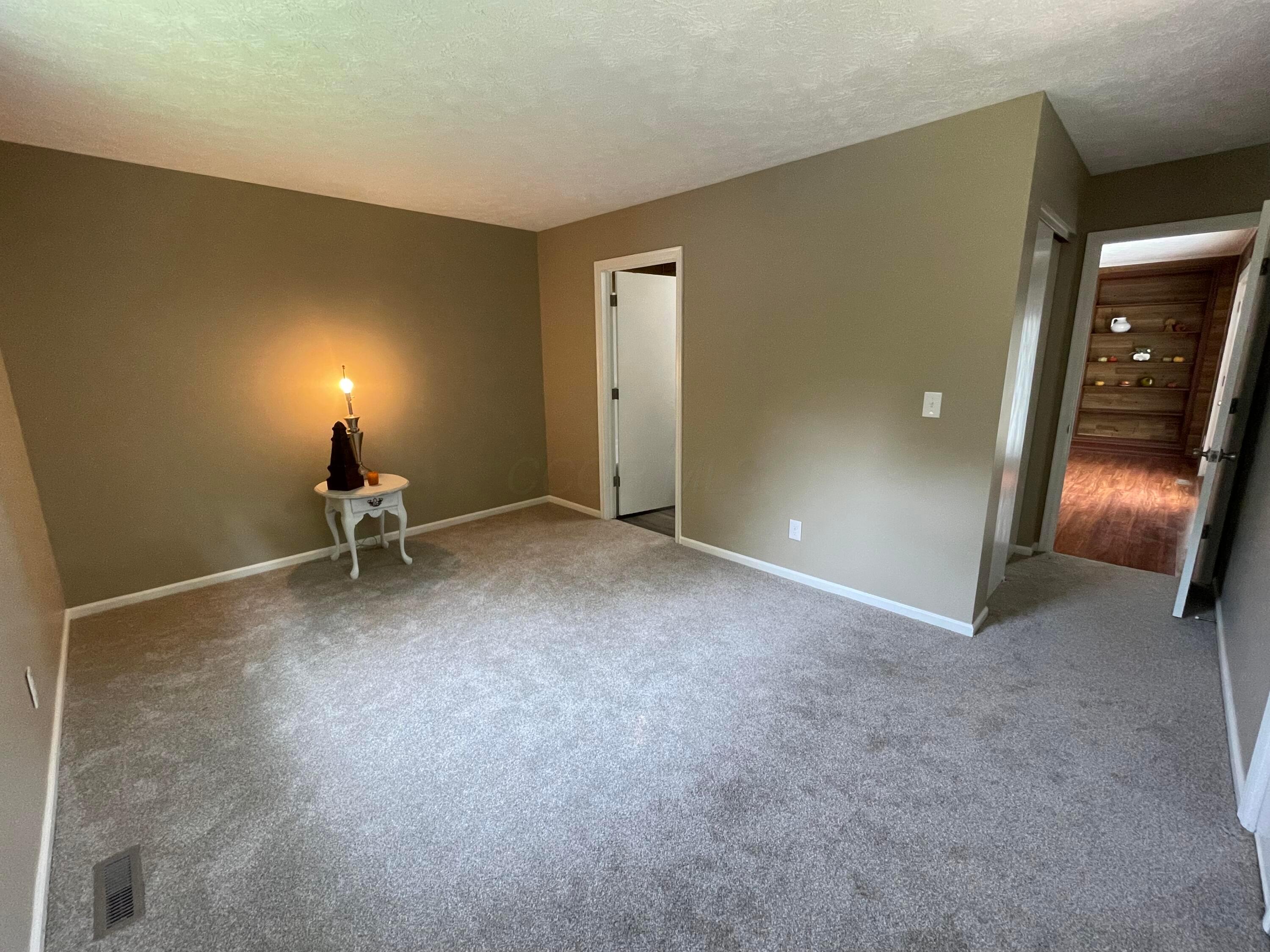 129 Gale Court Property Photo 18