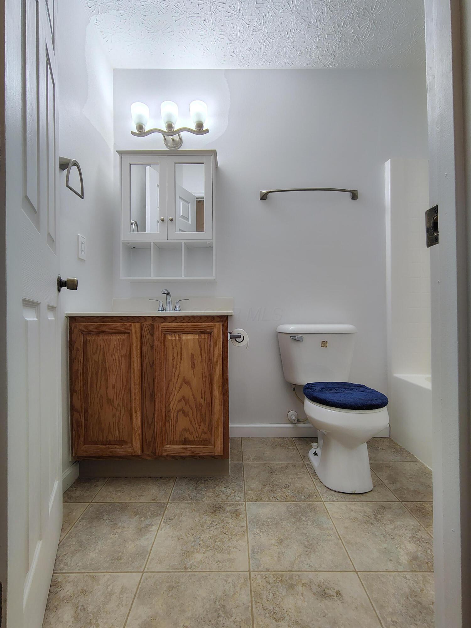 5888 Abernathy Lane Property Photo 16