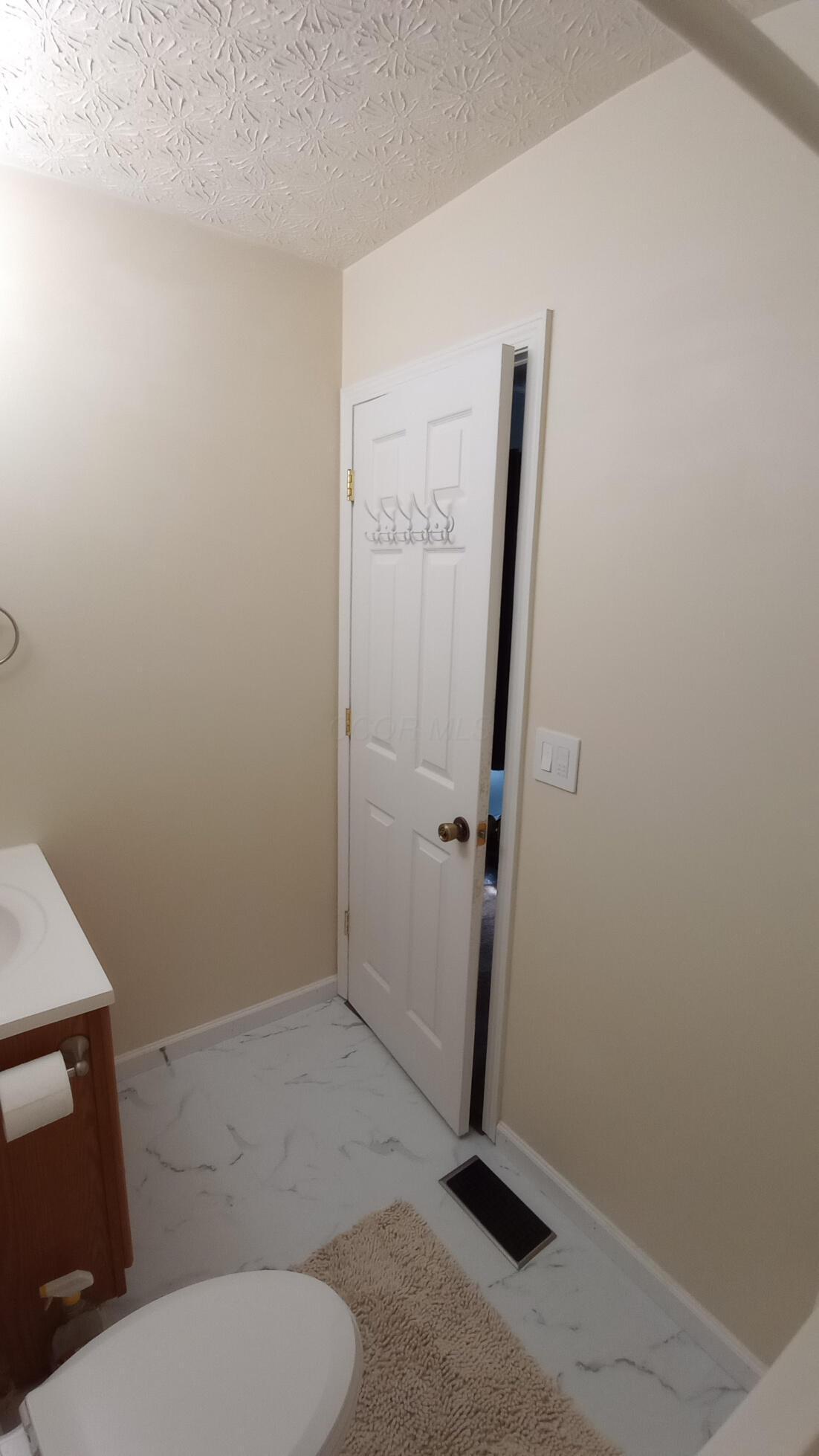 5888 Abernathy Lane Property Photo 23