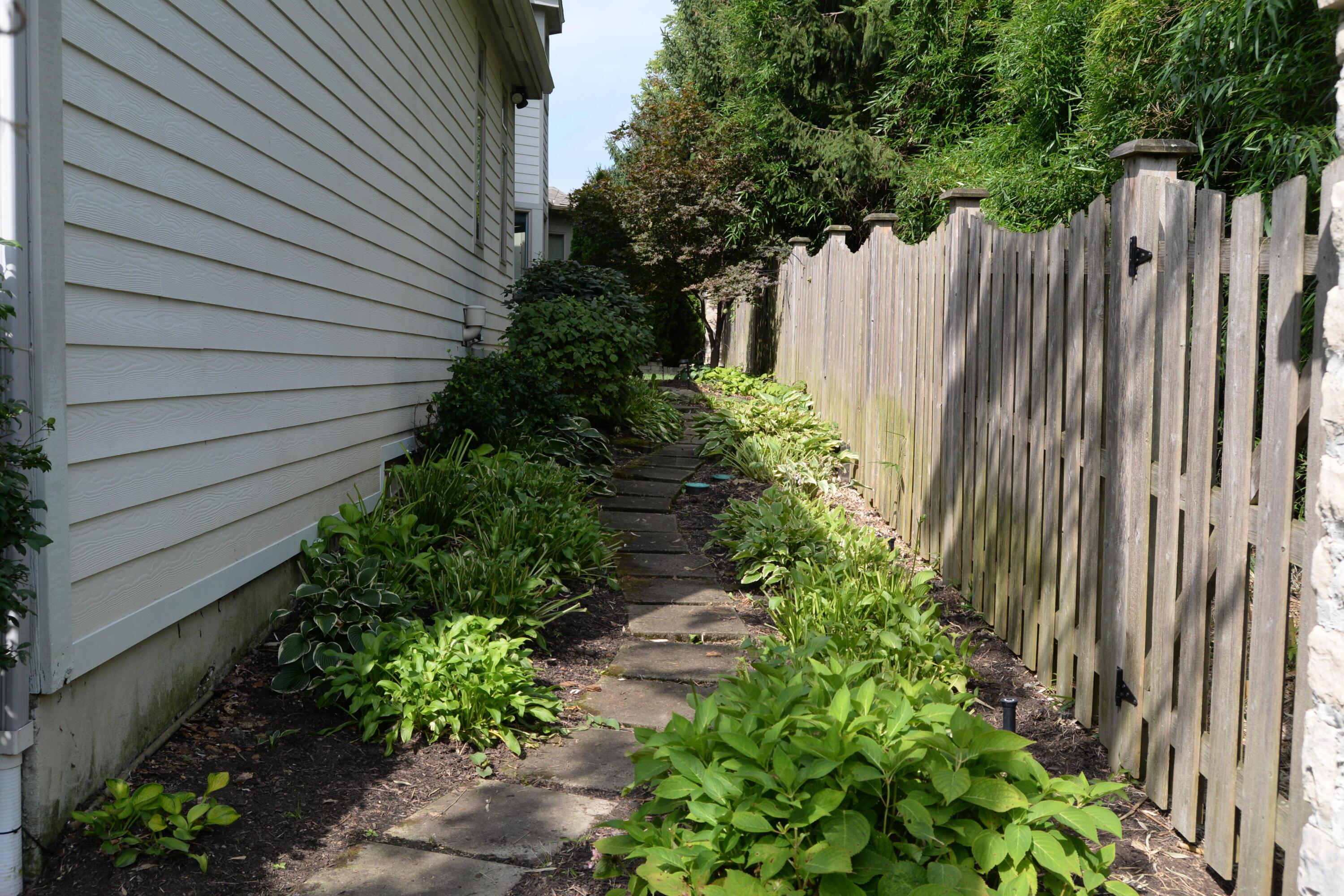 3166 Melbury Drive Property Photo 4