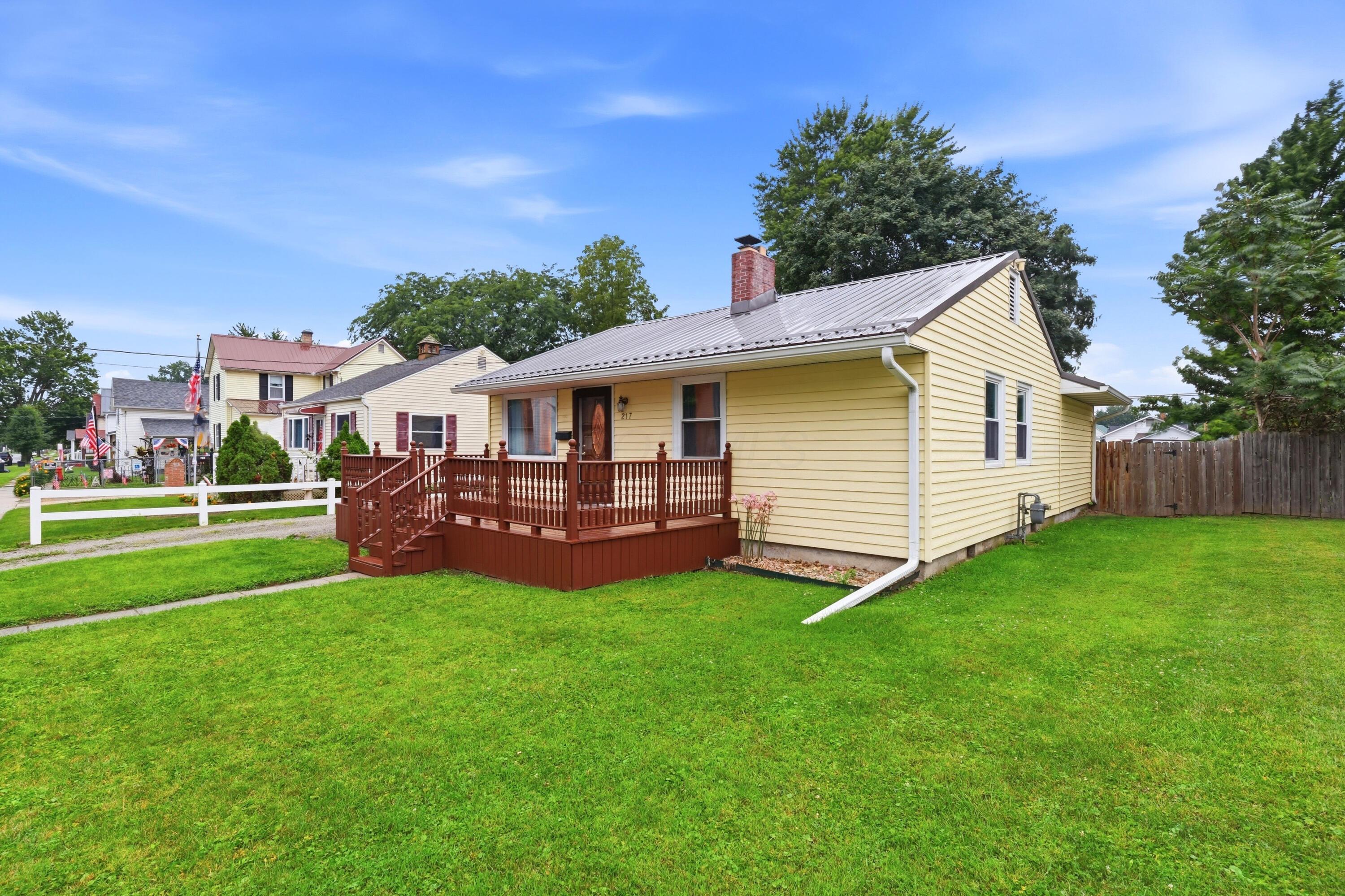 217 Reed Avenue Property Photo 3