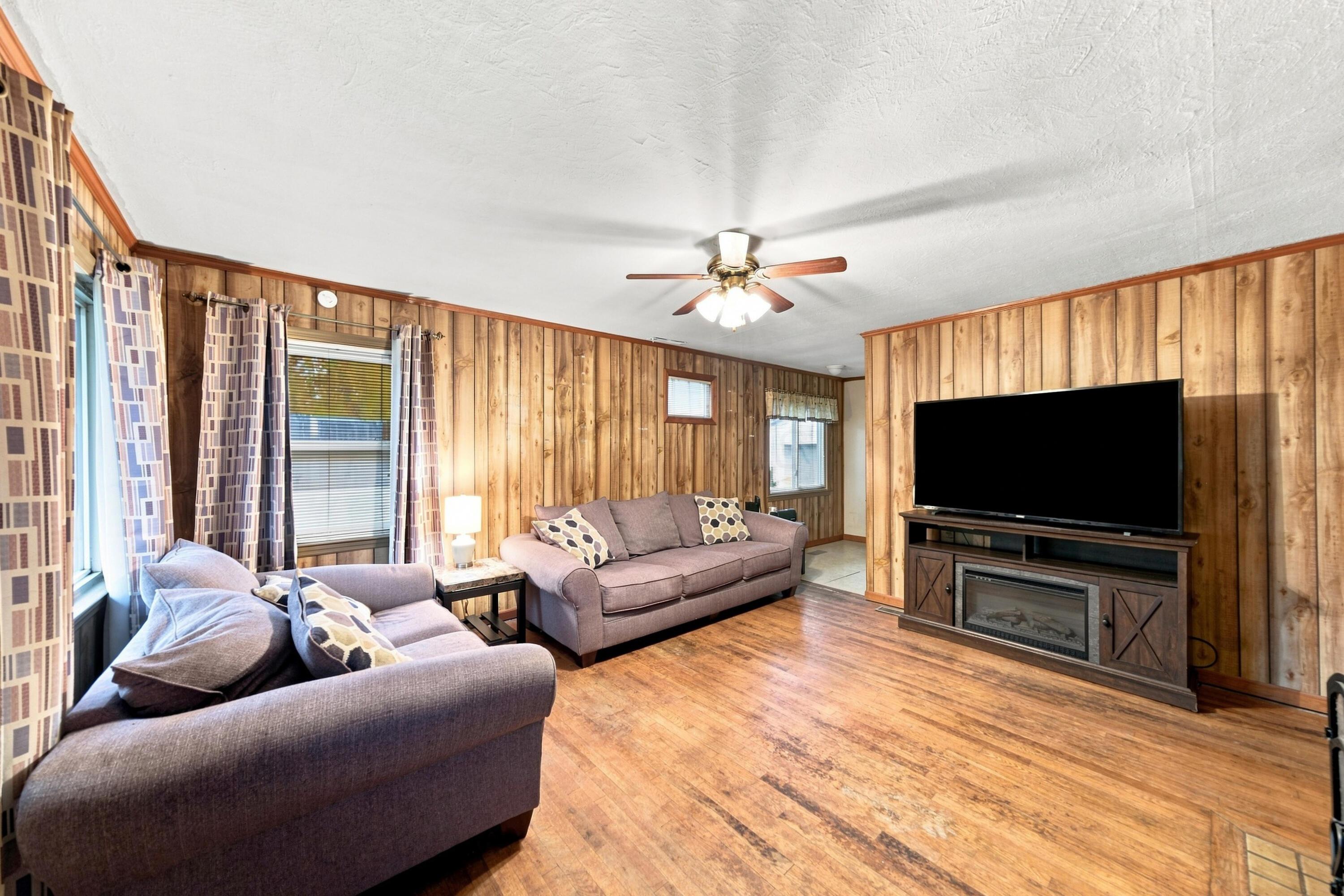 217 Reed Avenue Property Photo 5