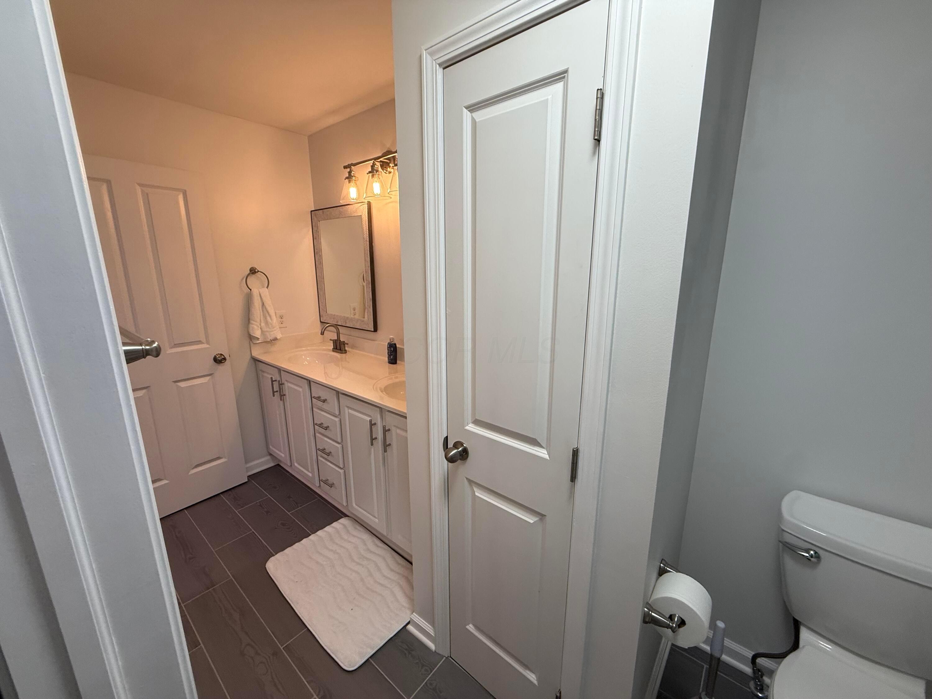 1796 Epic Way, 40 Property Photo 14