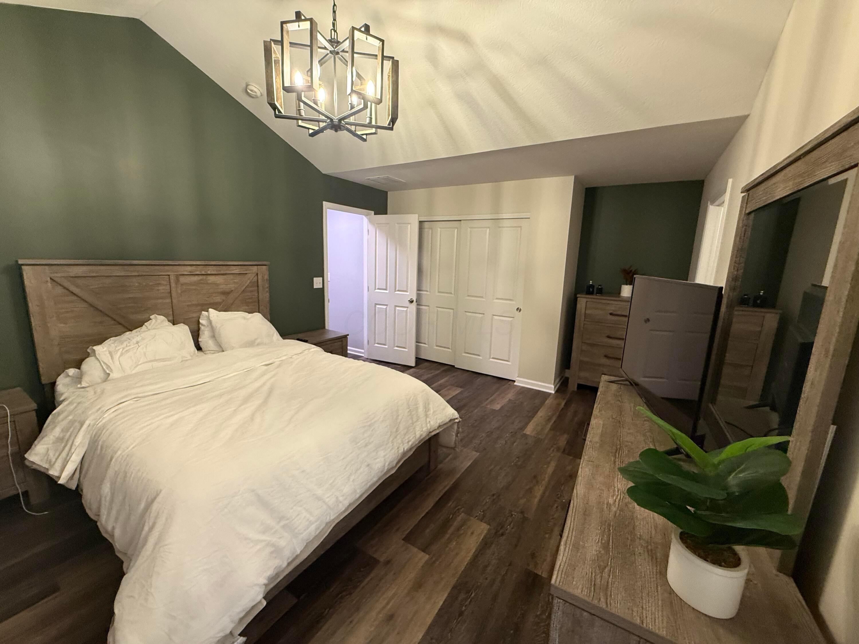 1796 Epic Way, 40 Property Photo 19