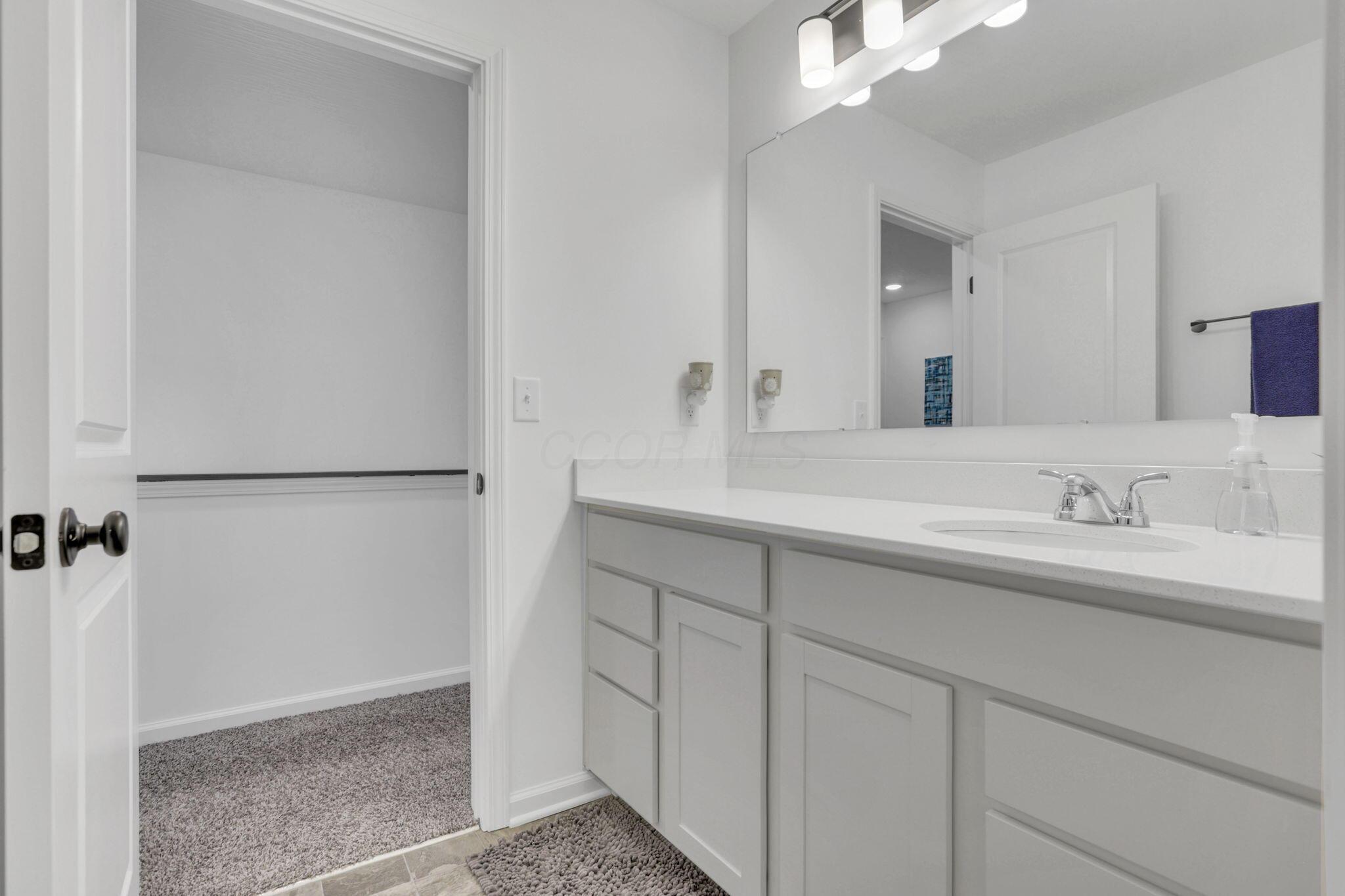 2511 Hofbauer Road Property Photo 23