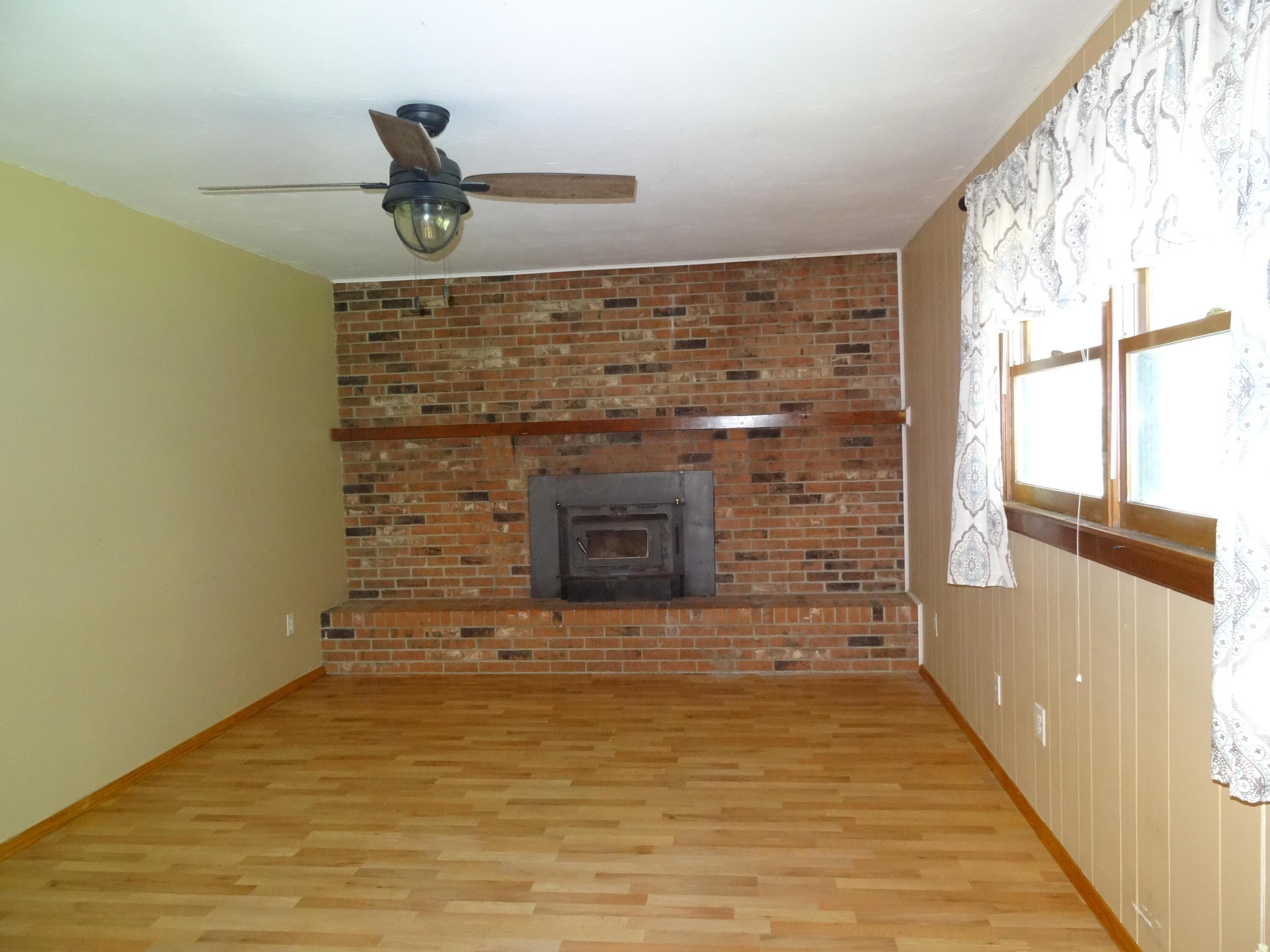 8 Willis Court Property Photo 11