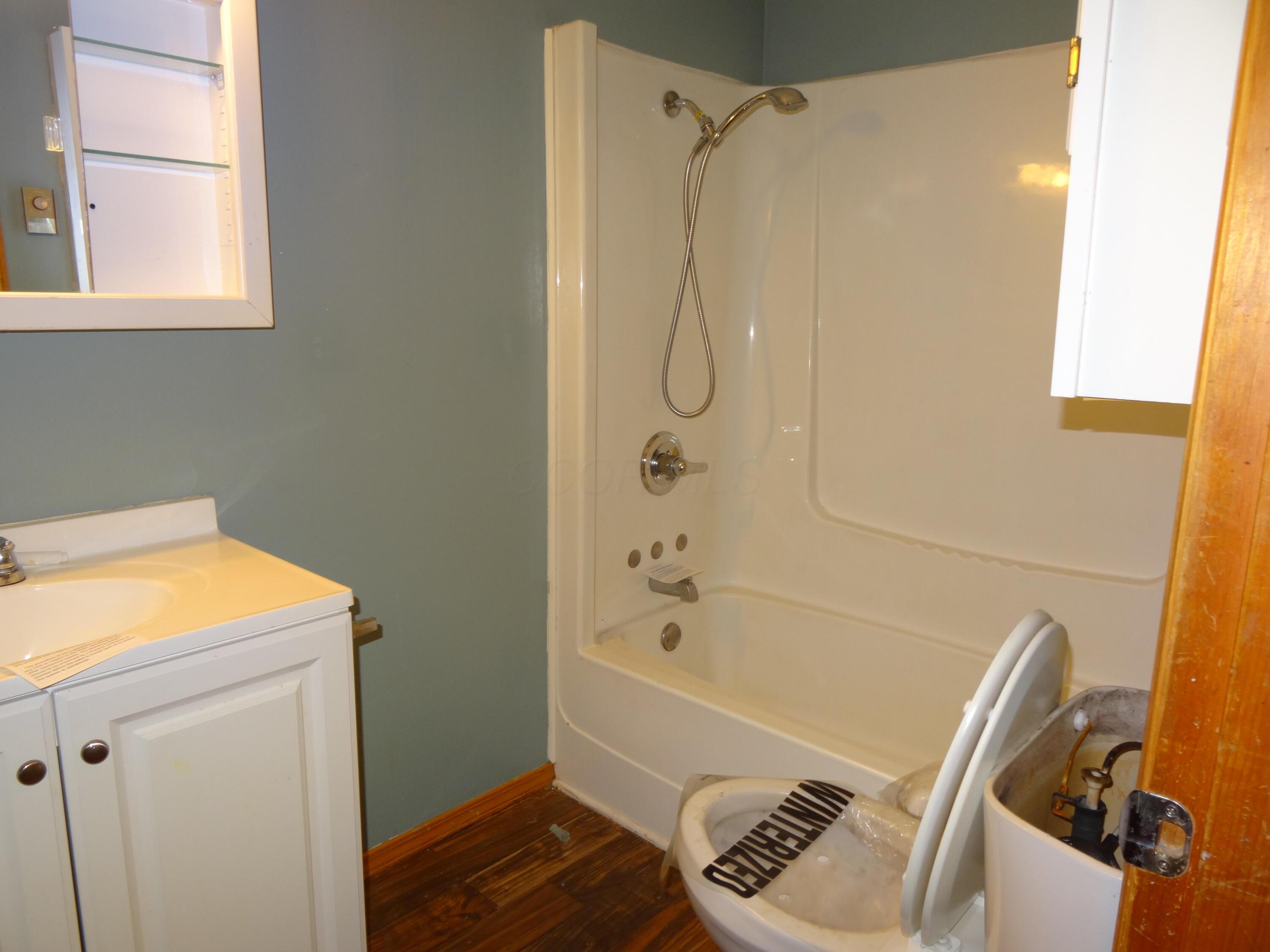 8 Willis Court Property Photo 14