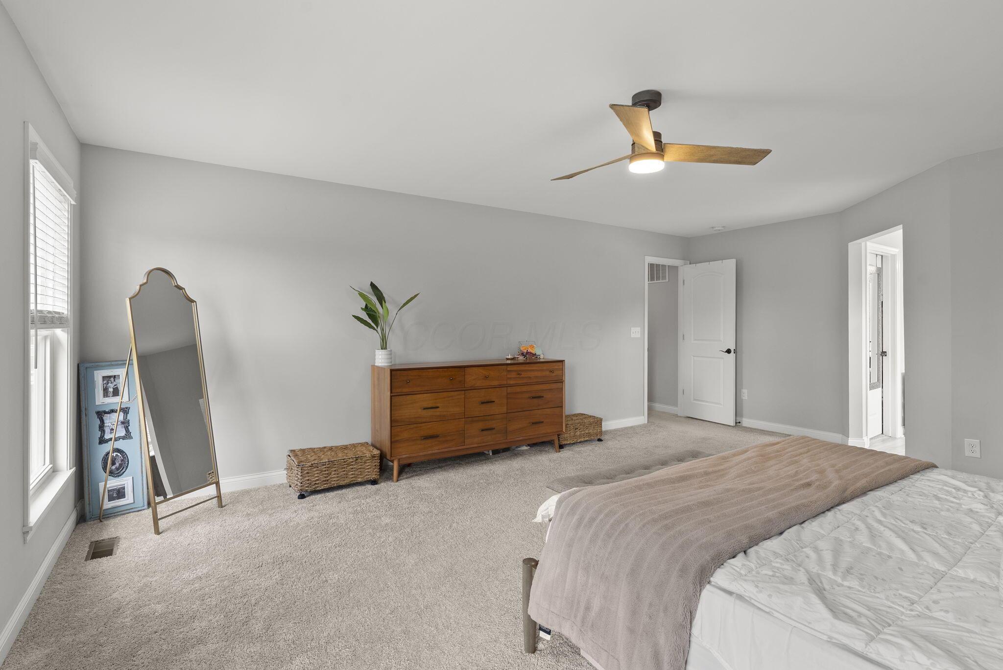 8499 Paddock Trail Property Photo 24