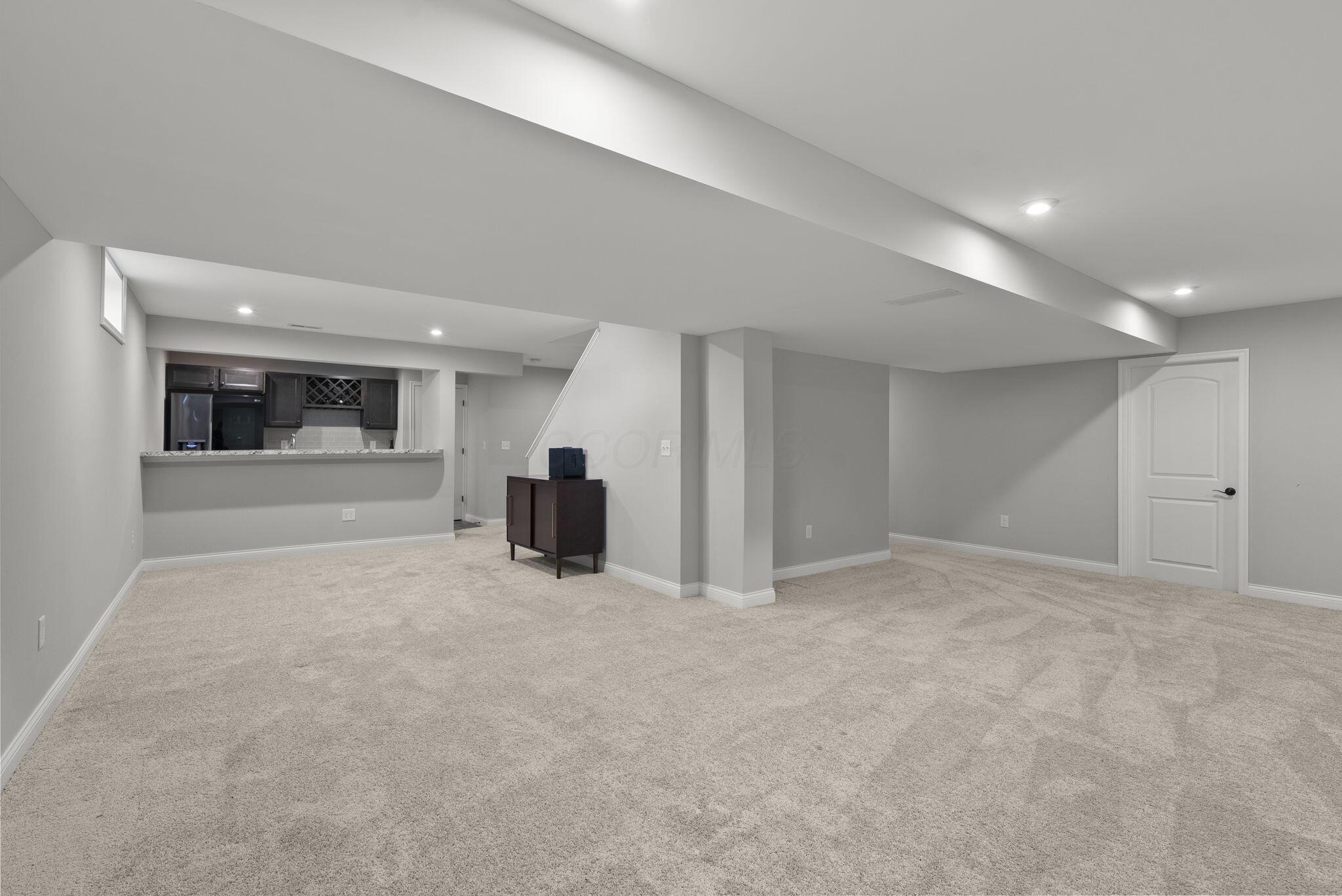 8499 Paddock Trail Property Photo 36