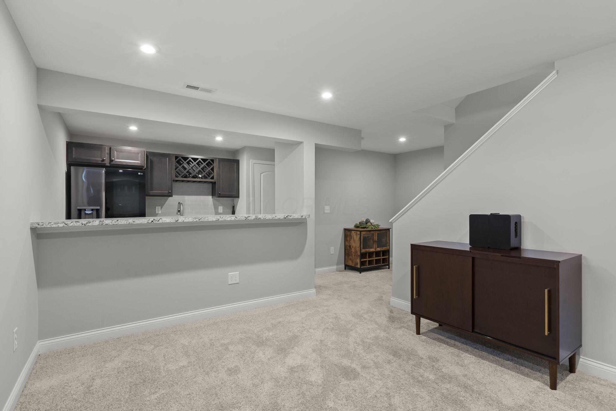 8499 Paddock Trail Property Photo 37