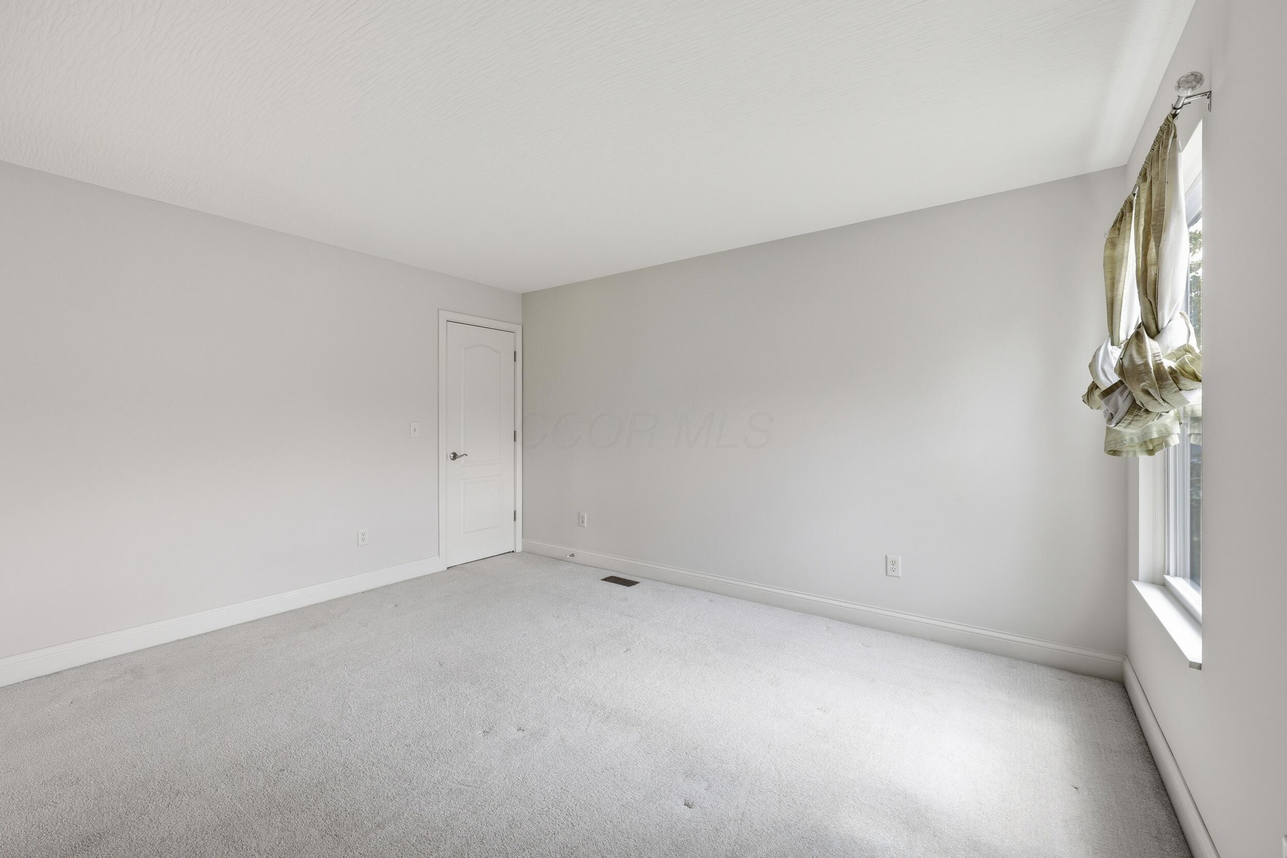 6302 Scioto Chase Boulevard Property Photo 40