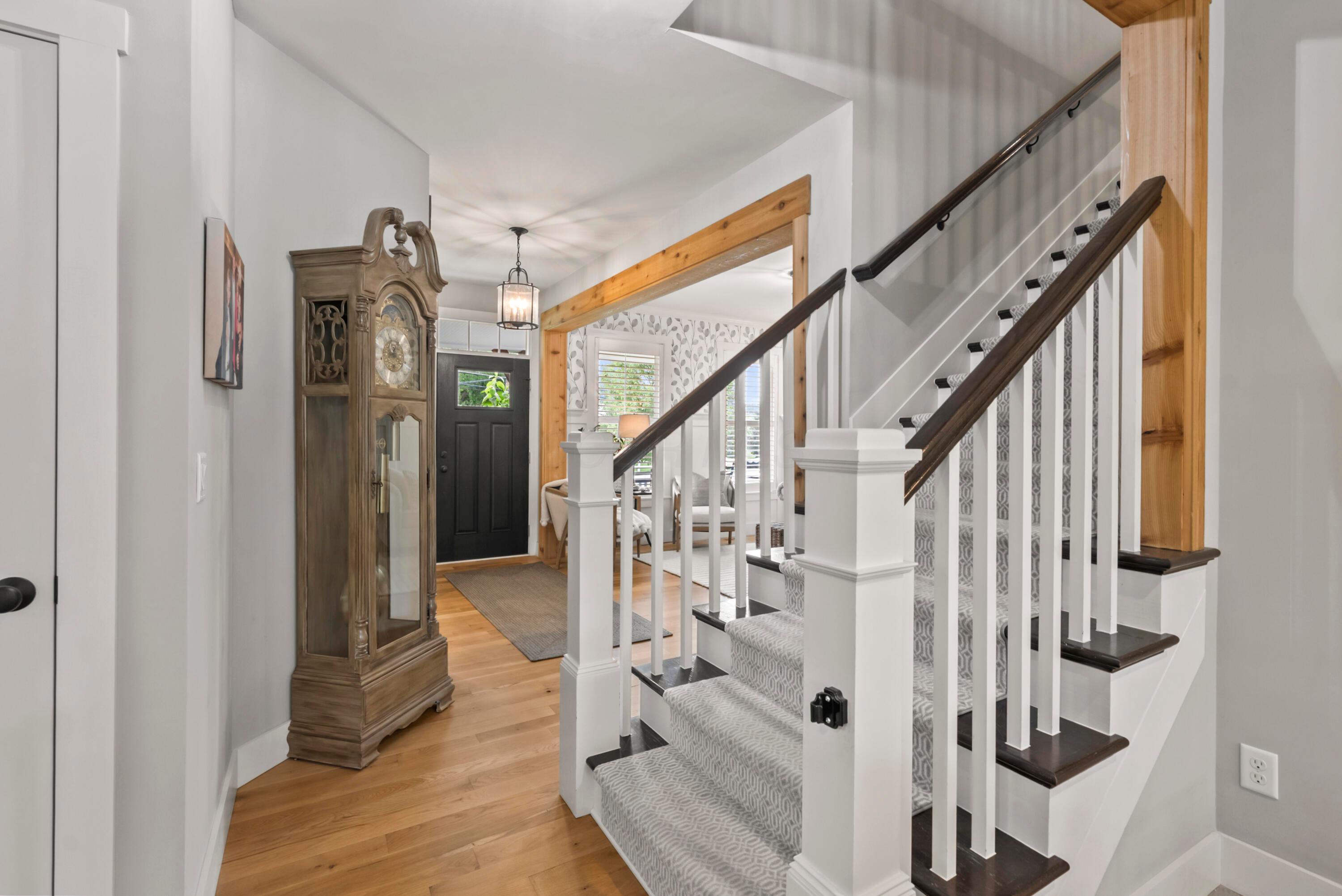 8568 Liberty Road N Property Photo 13