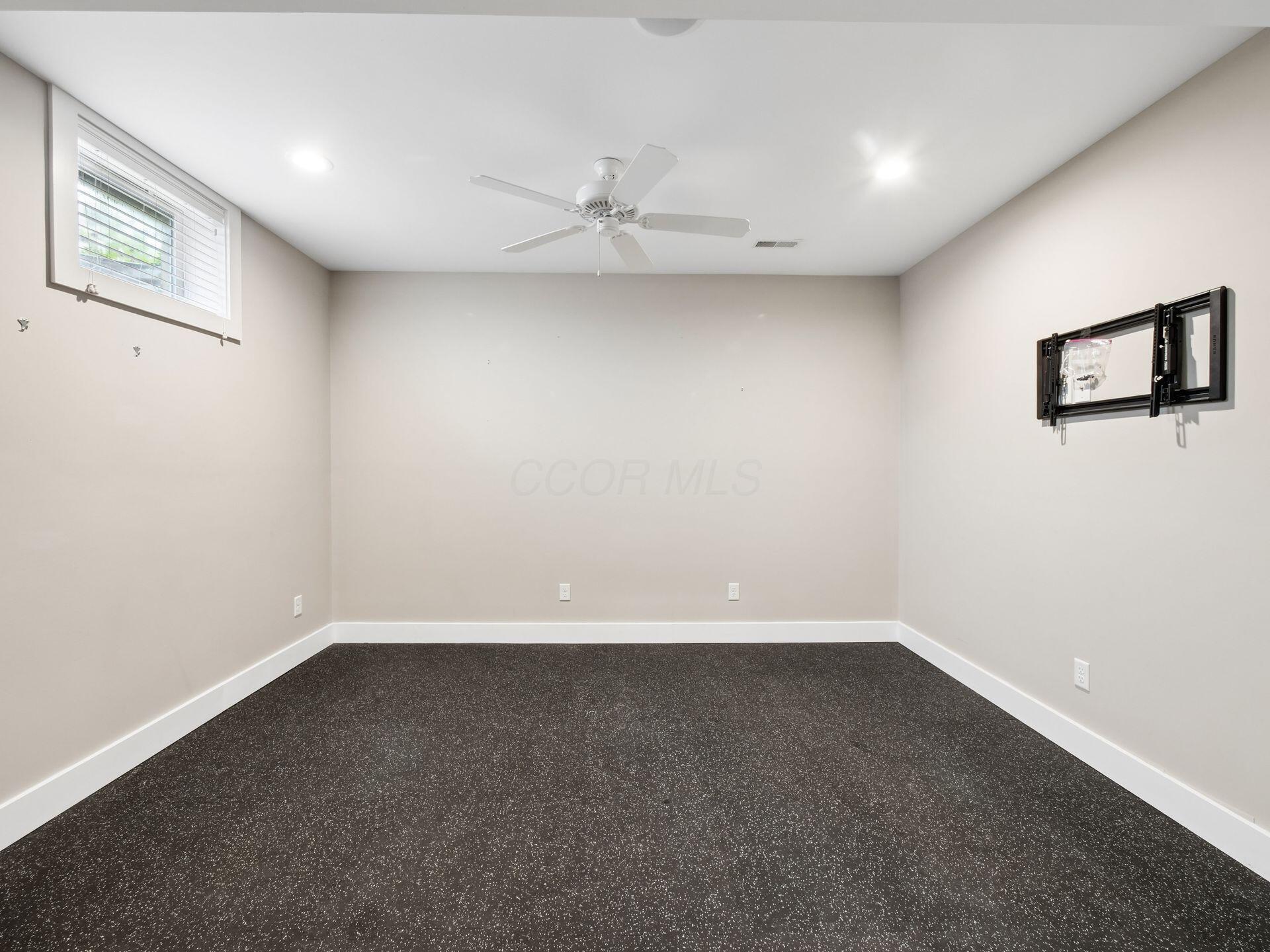 8568 Liberty Road N Property Photo 71