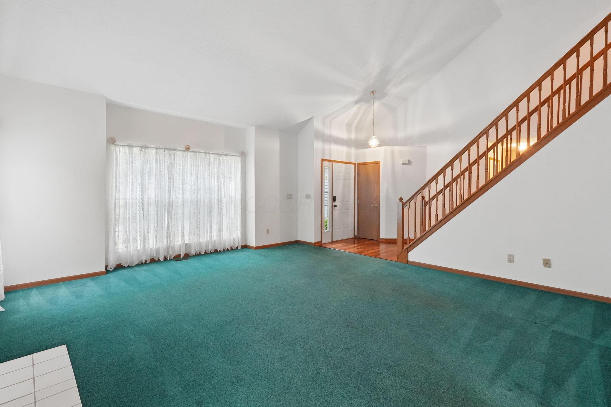8211 Turret Drive Property Photo 6