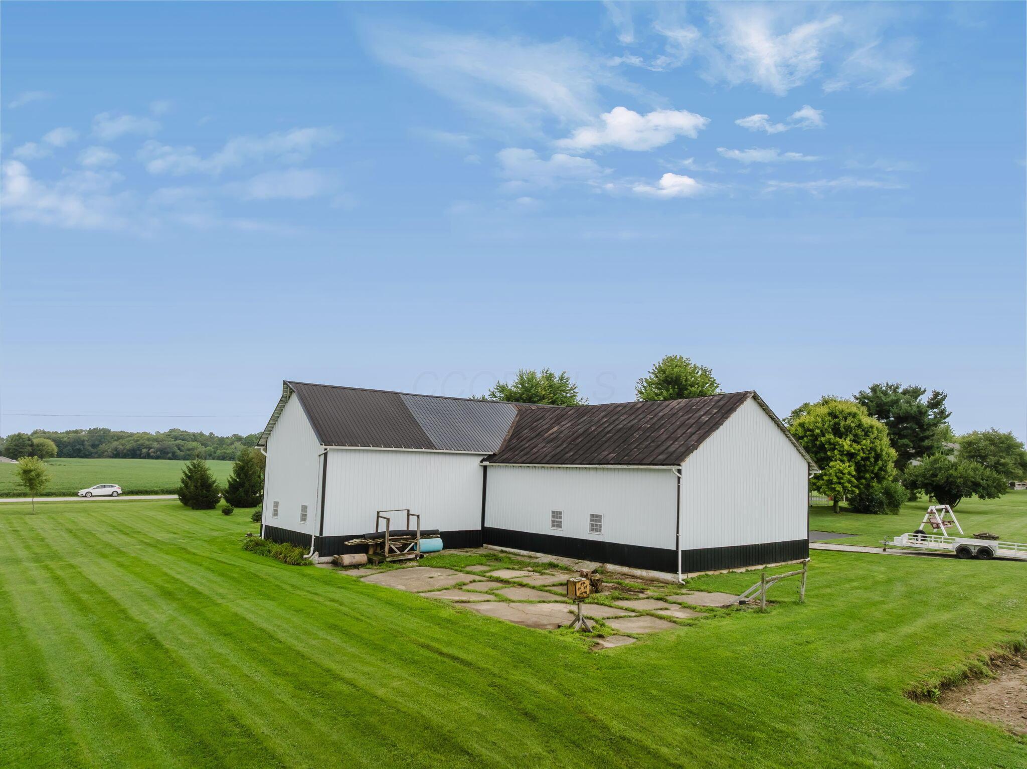 4718 County Road 101 Property Photo 5
