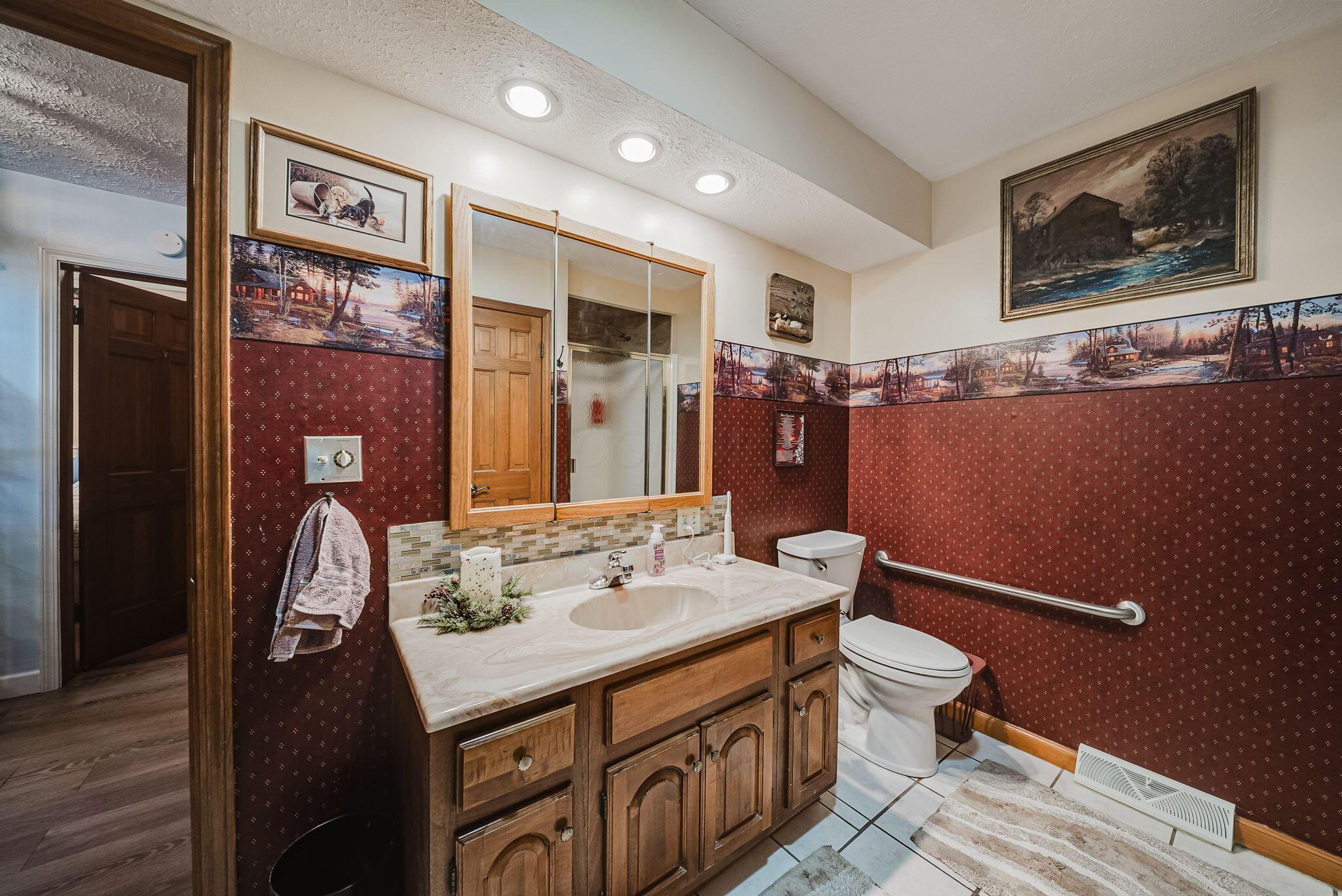 4718 County Road 101 Property Photo 43