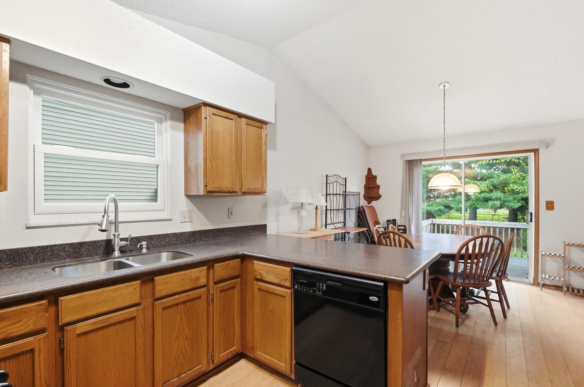 6376 Old Ben Lane Property Photo 5