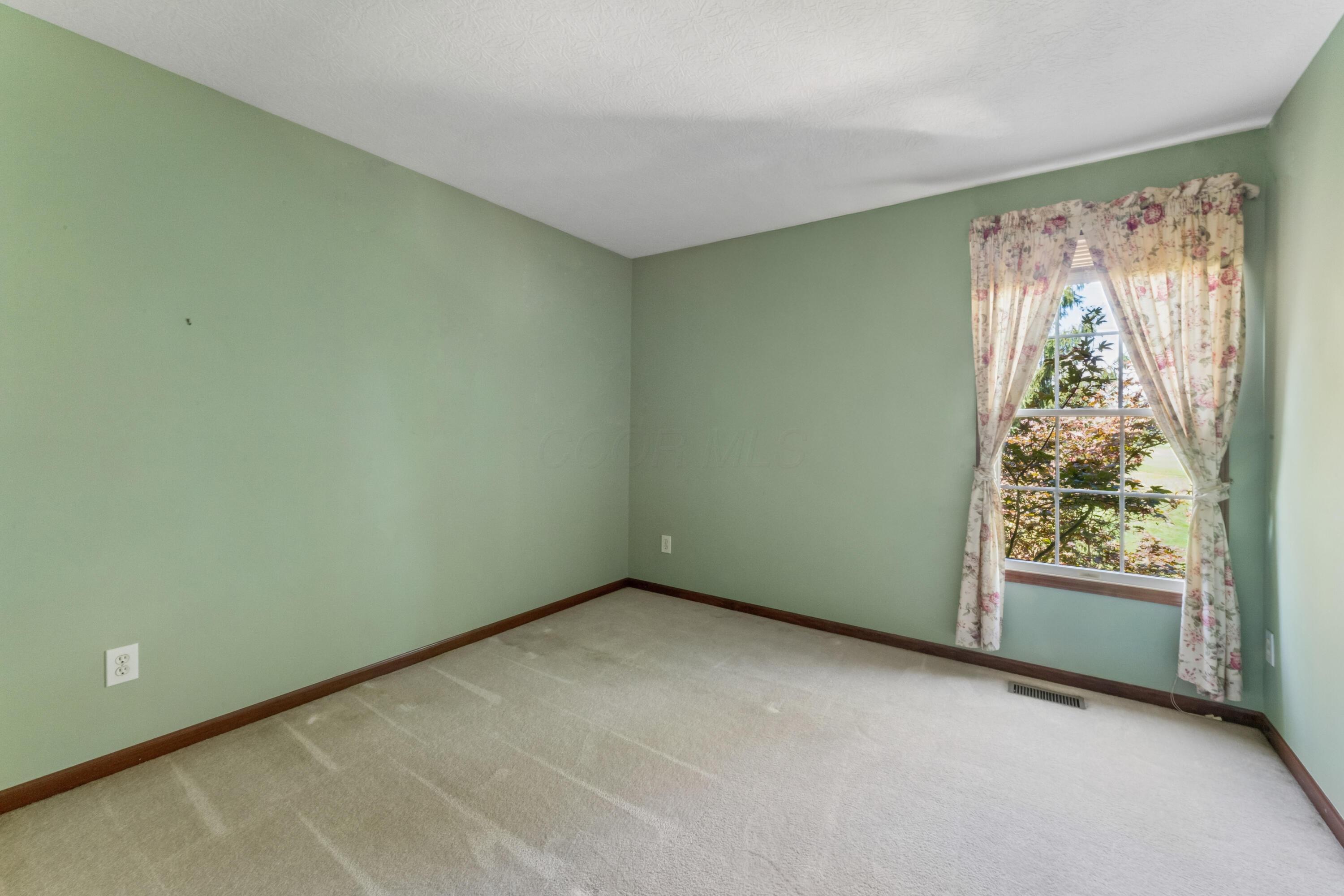 7259 New Point Place Property Photo 32