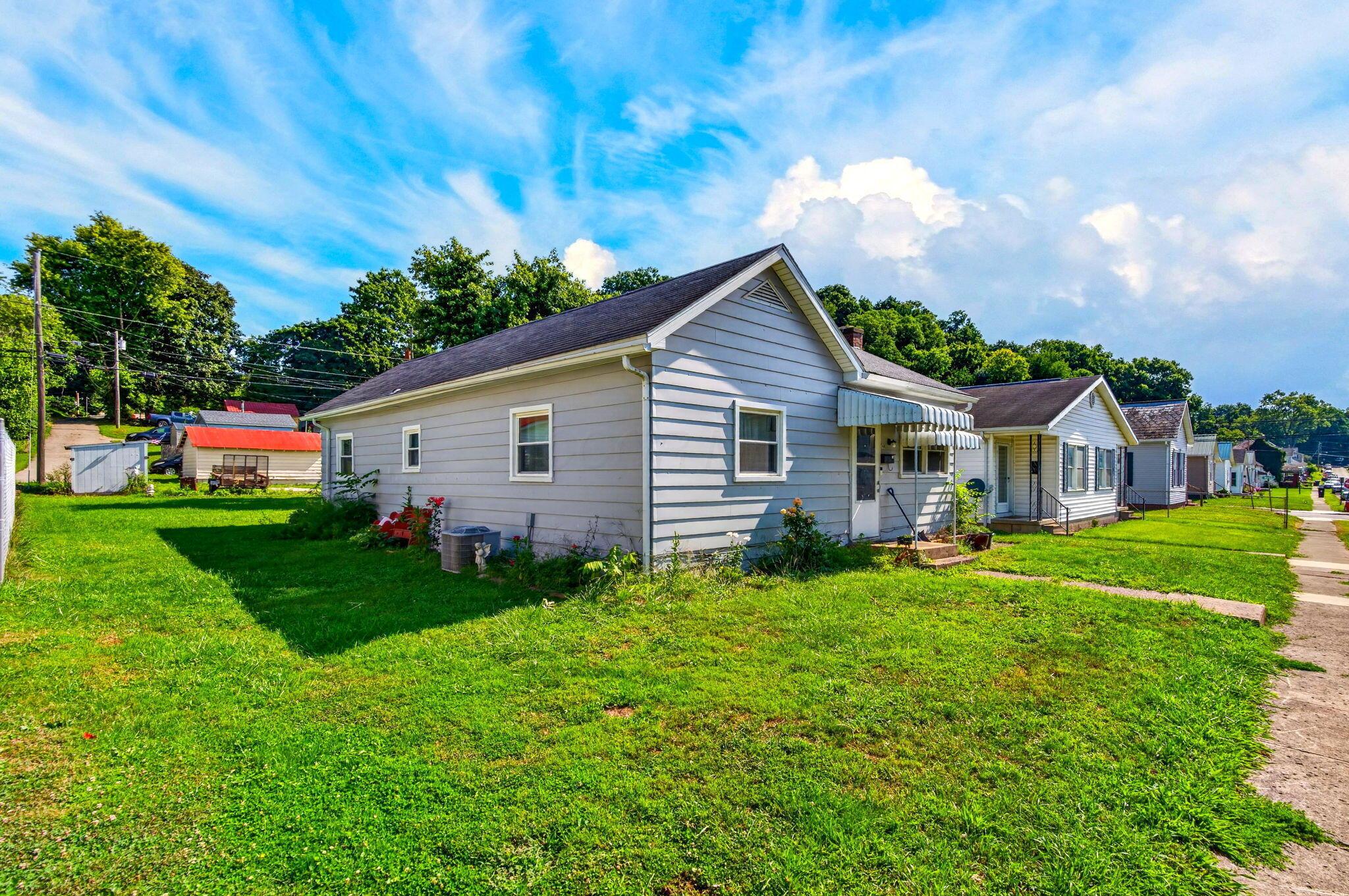744 3rd Street Property Photo 3