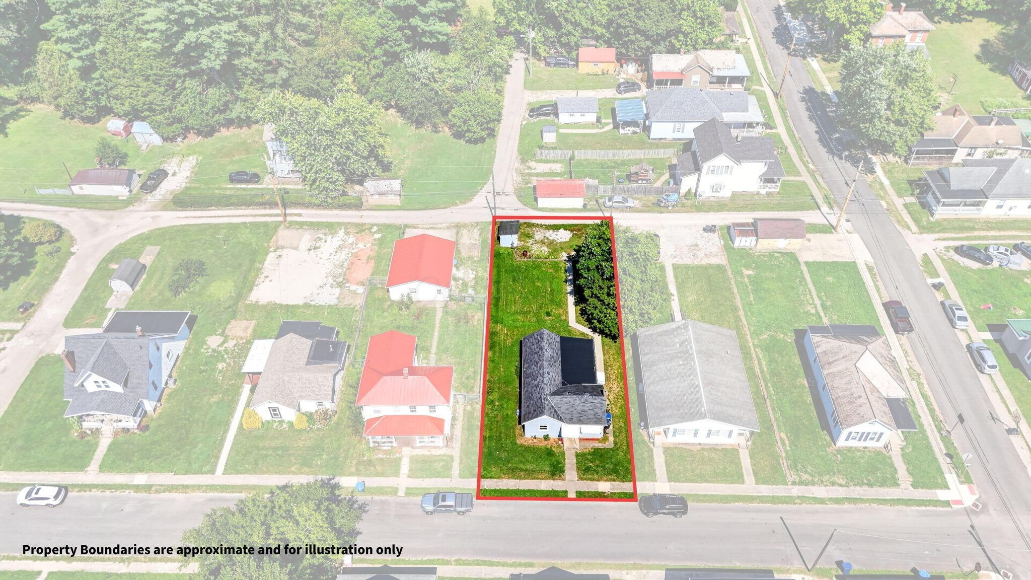 744 3rd Street Property Photo 4