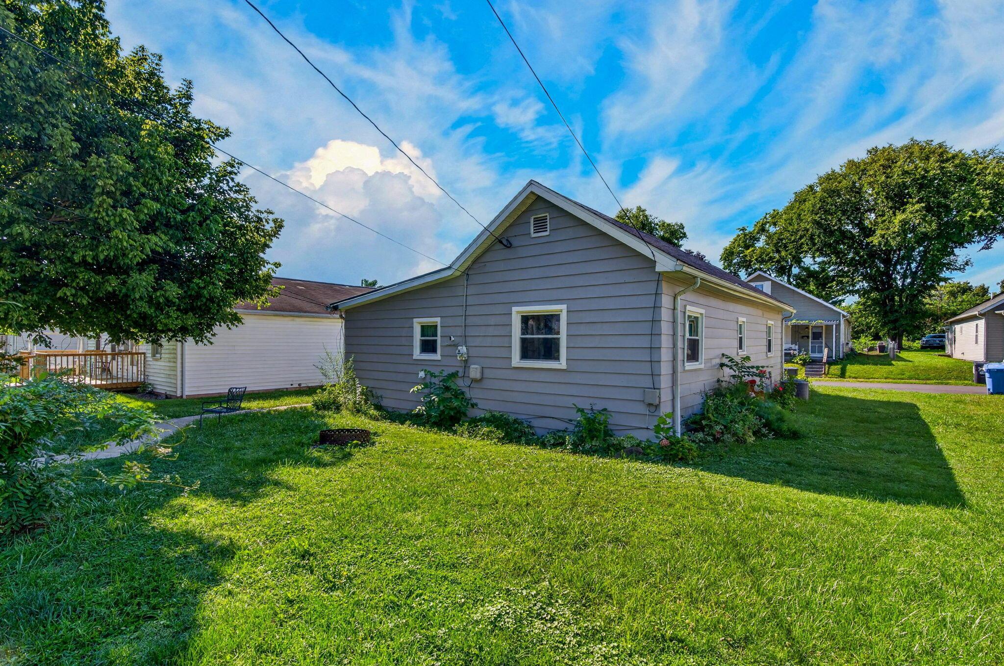 744 3rd Street Property Photo 17