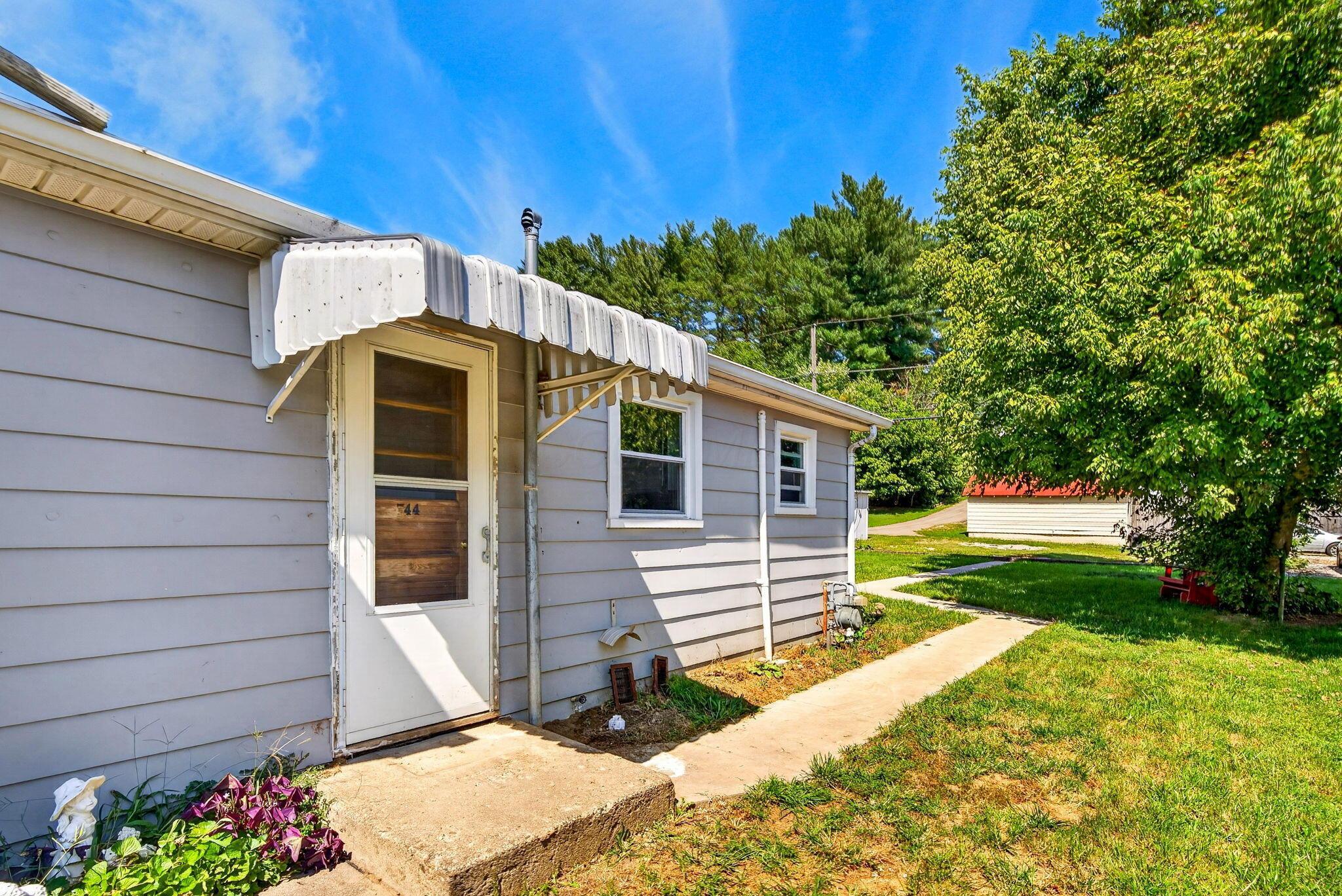 744 3rd Street Property Photo 30