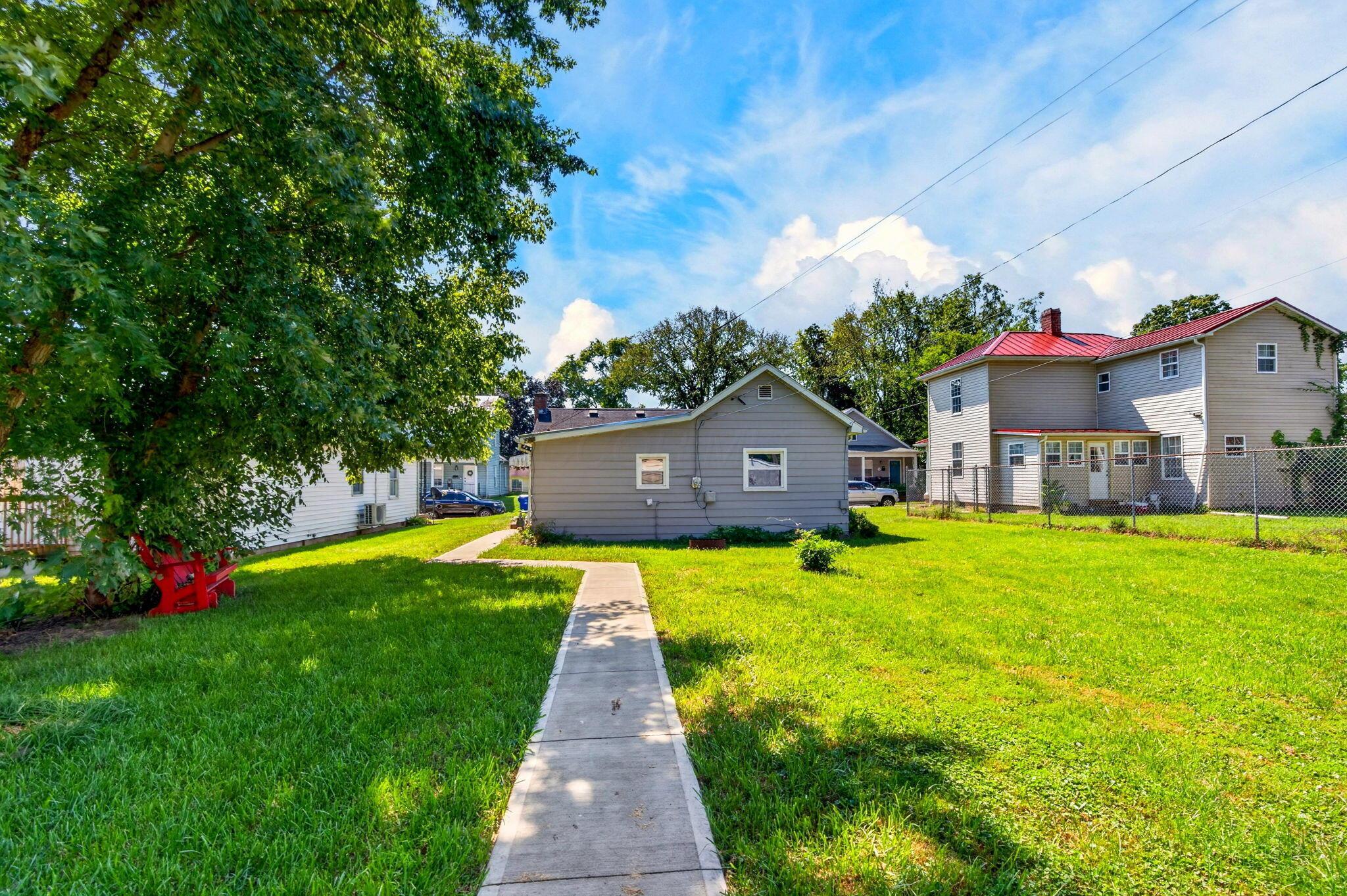 744 3rd Street Property Photo 34