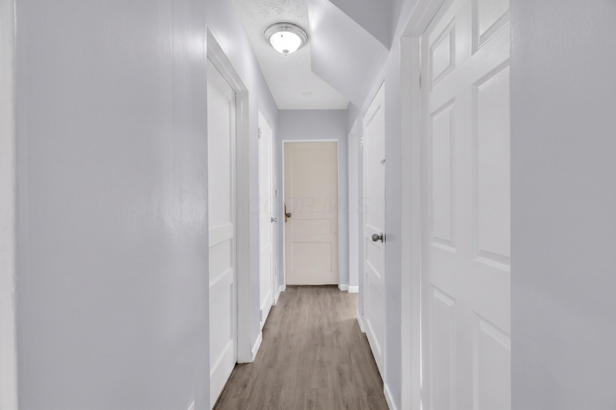 2155 Schenley Drive Property Photo 10