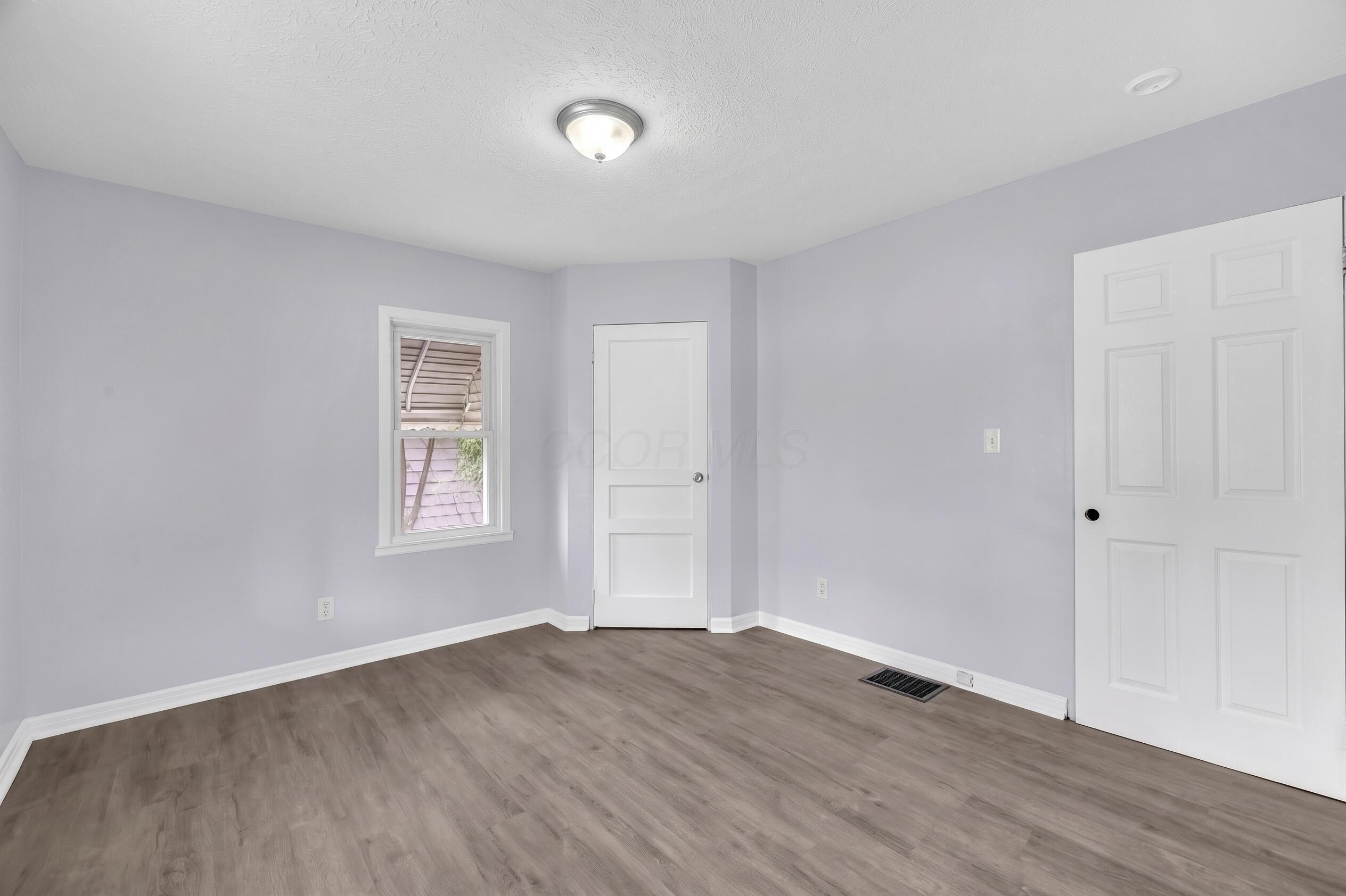2155 Schenley Drive Property Photo 13