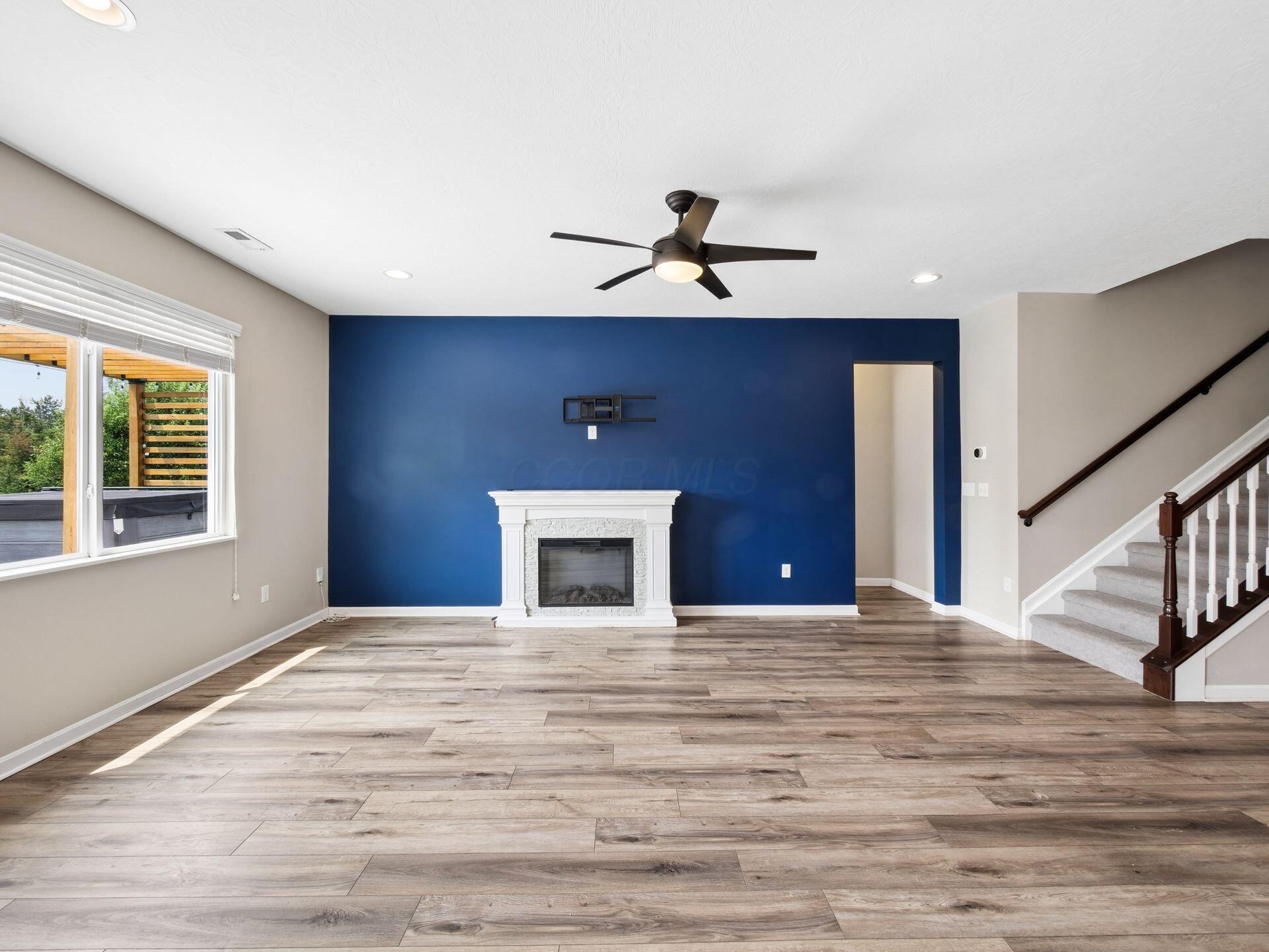 3748 Sanctuary Loop Property Photo 6