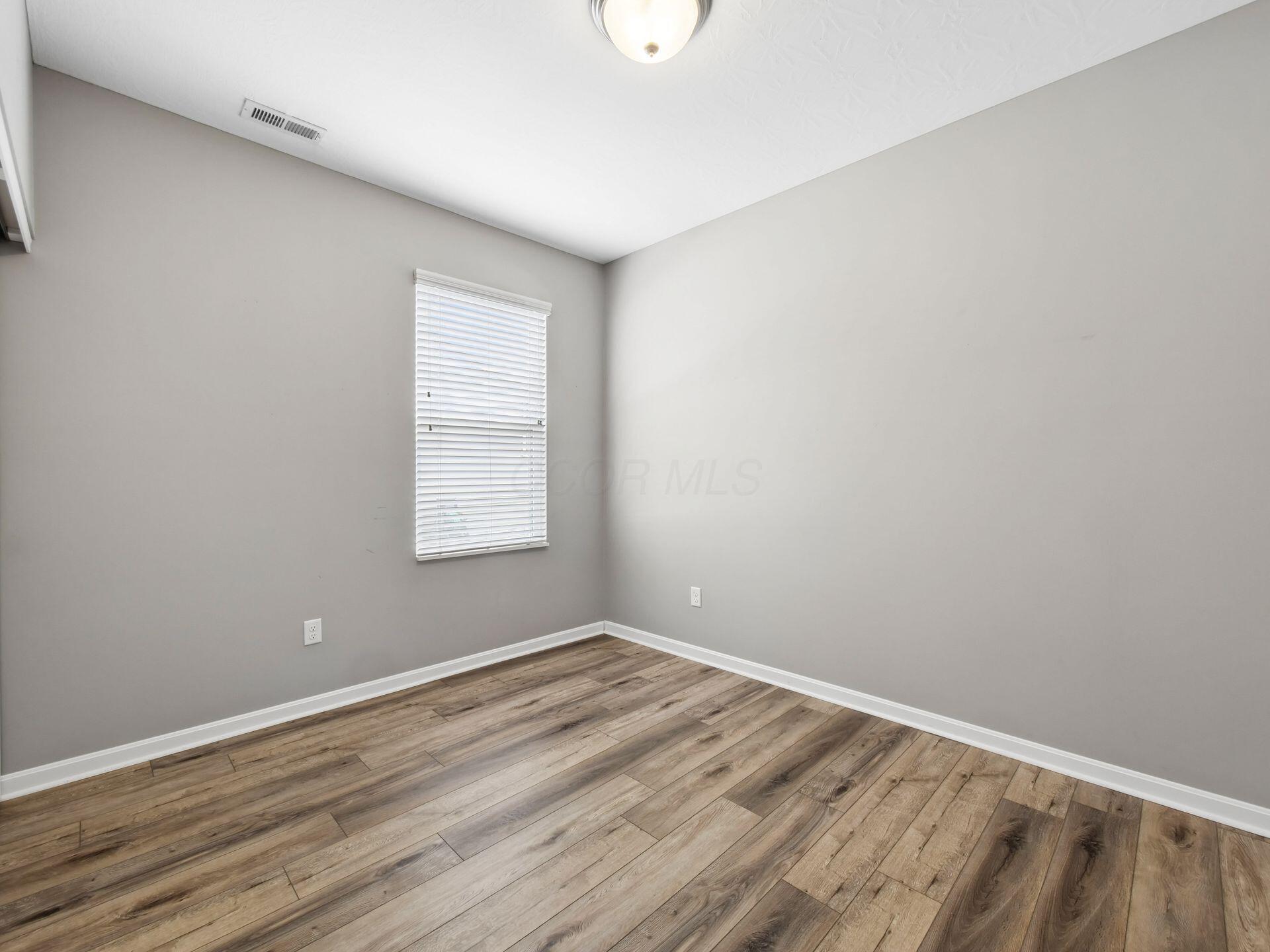 3748 Sanctuary Loop Property Photo 35