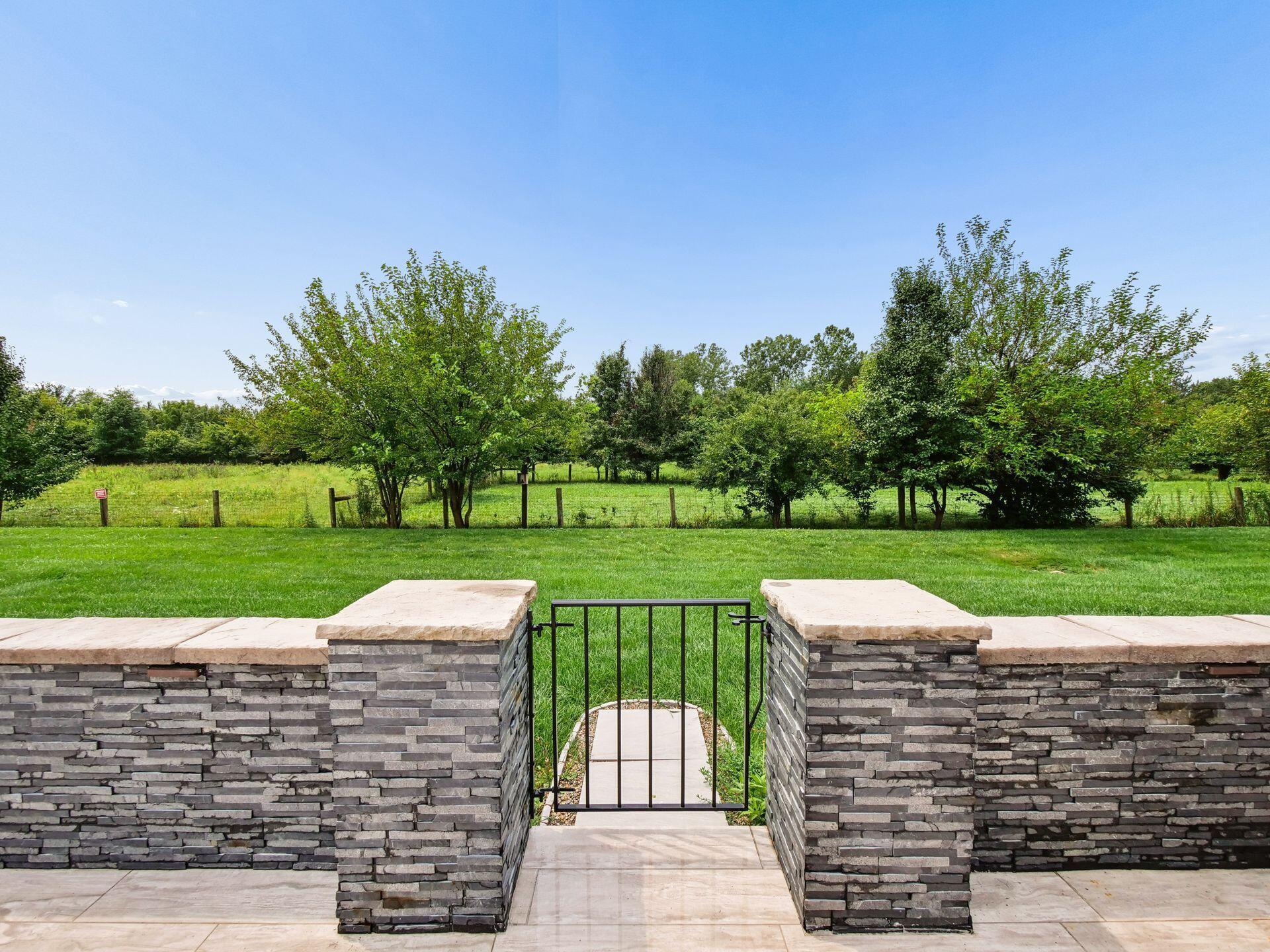 3748 Sanctuary Loop Property Photo 53