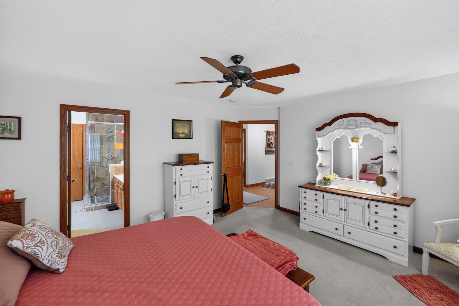 870 Fairway Drive Property Photo 18