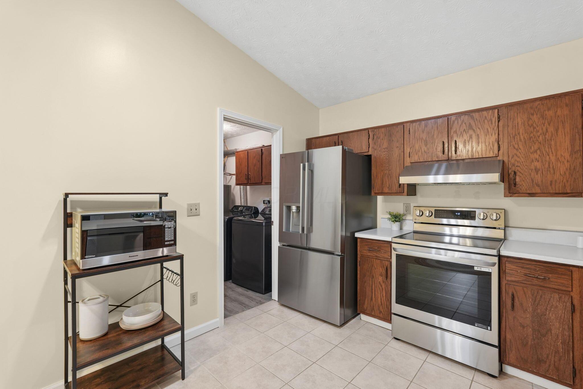 6250 Emberwood Road Property Photo 6