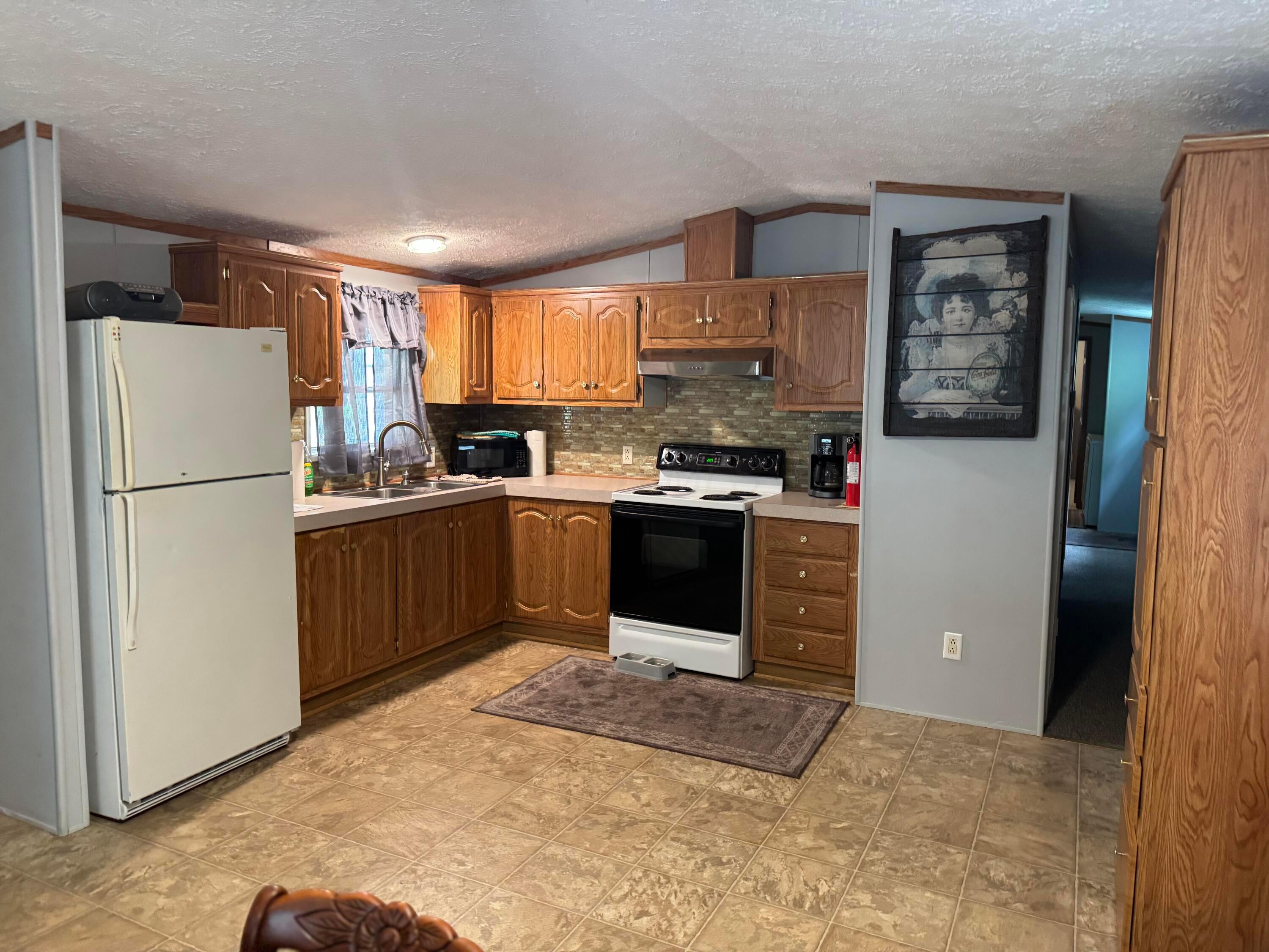 11167 Chickasaw Path Property Photo 4