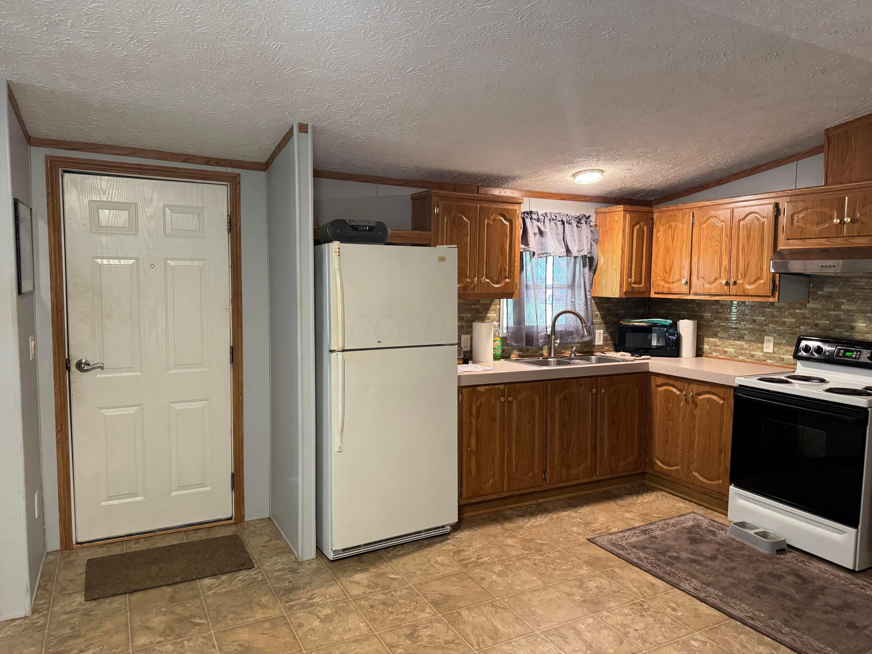 11167 Chickasaw Path Property Photo 5