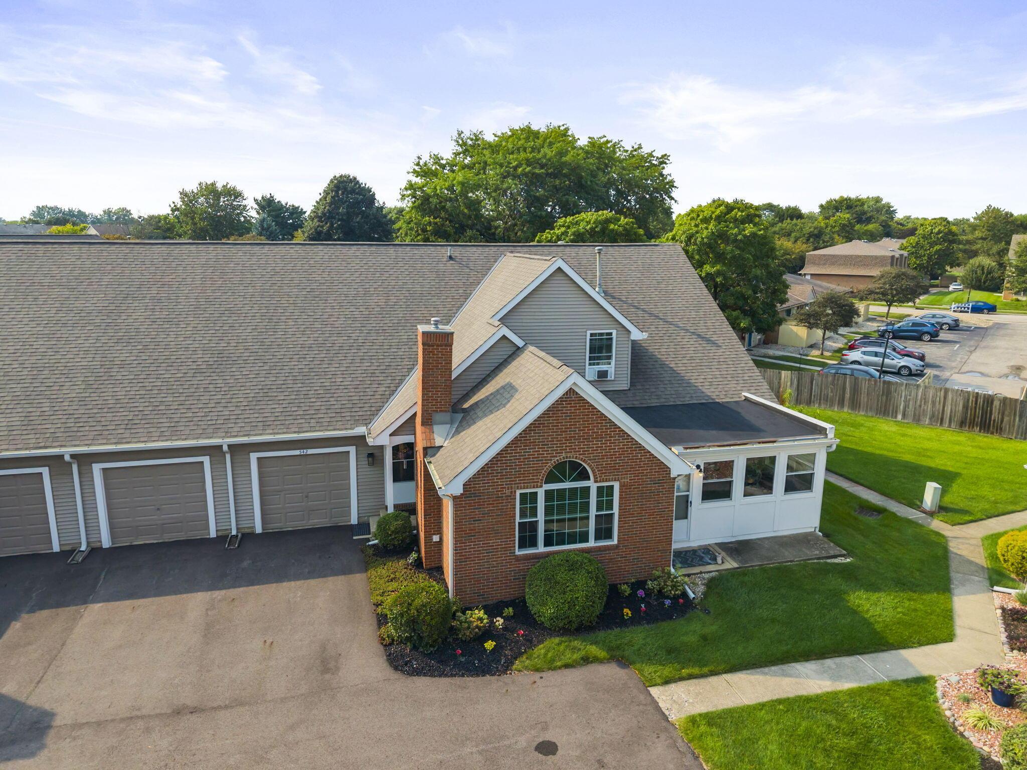 542 Brickstone Drive Property Photo 3