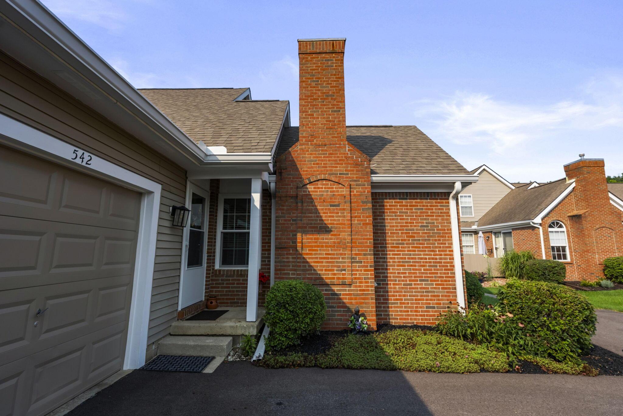 542 Brickstone Drive Property Photo 6