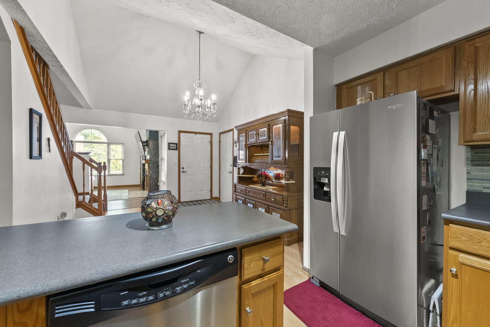 542 Brickstone Drive Property Photo 12