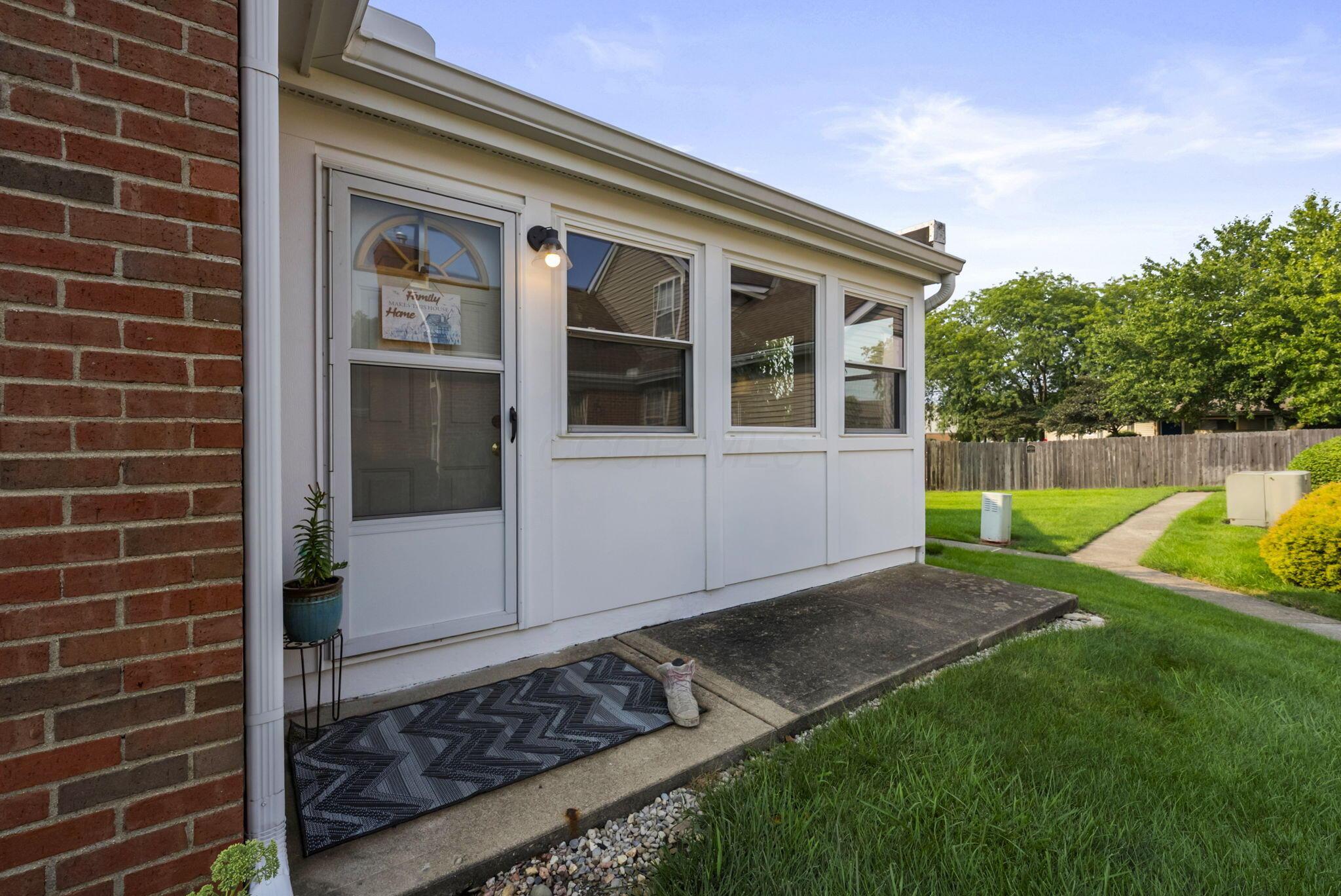 542 Brickstone Drive Property Photo 33