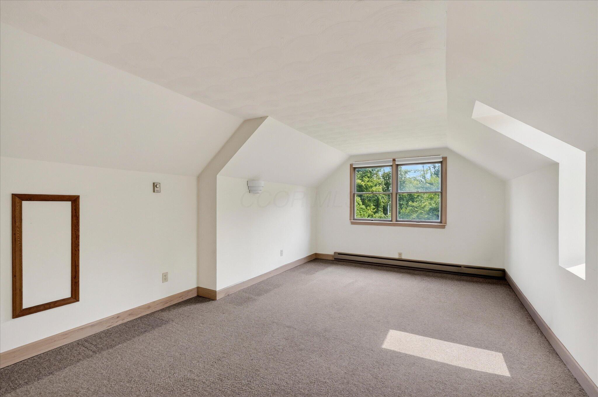 833 S State Route 72 Property Photo 14