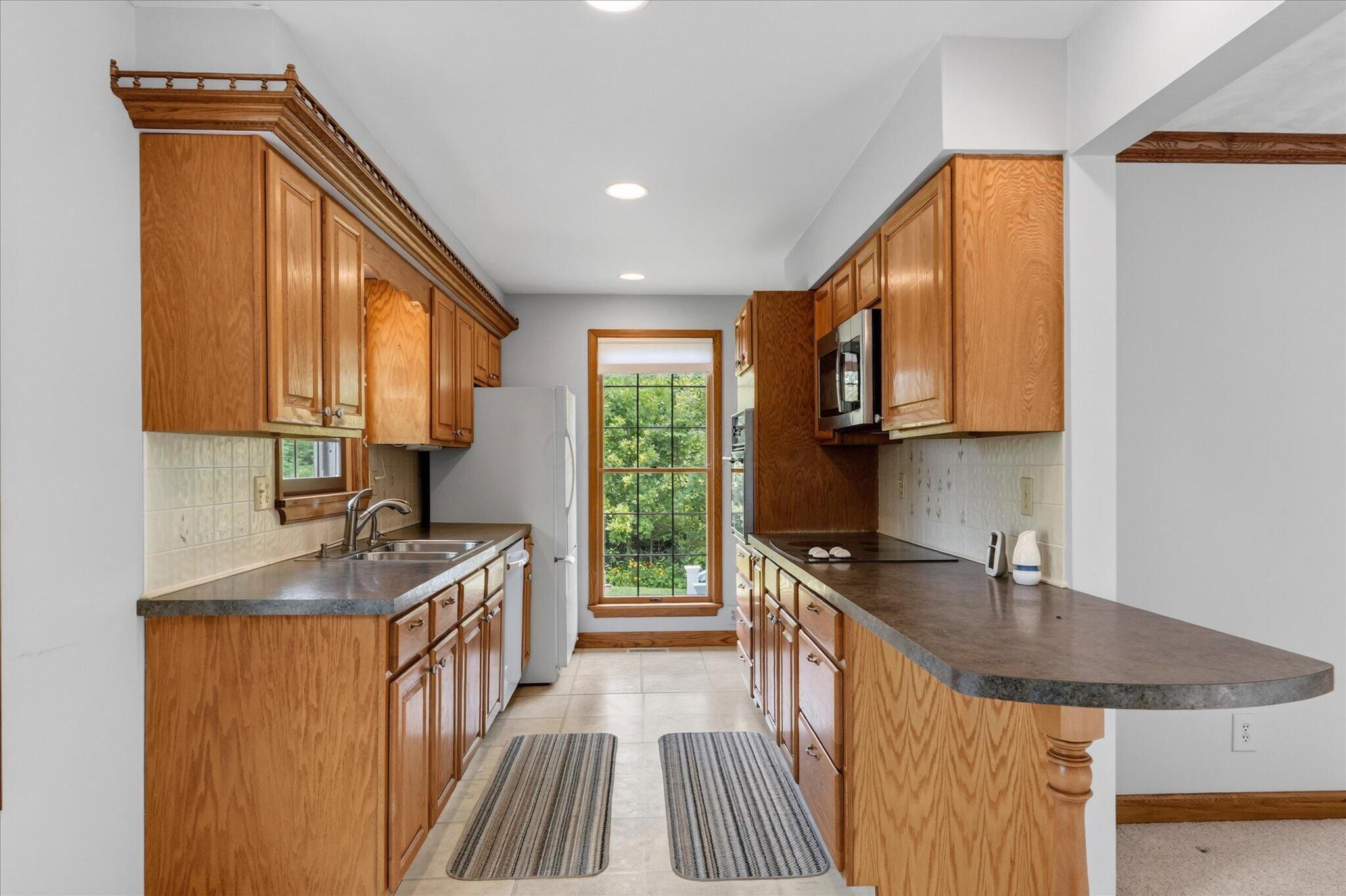 833 S State Route 72 Property Photo 29