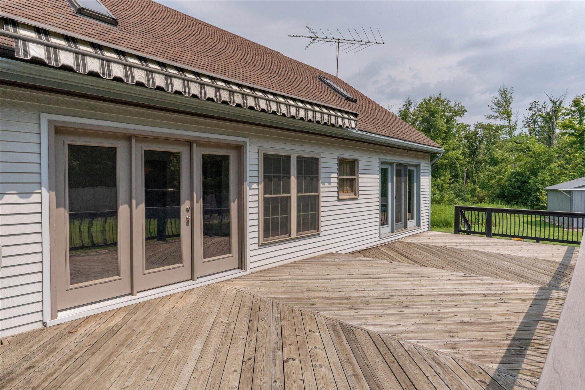 833 S State Route 72 Property Photo 35