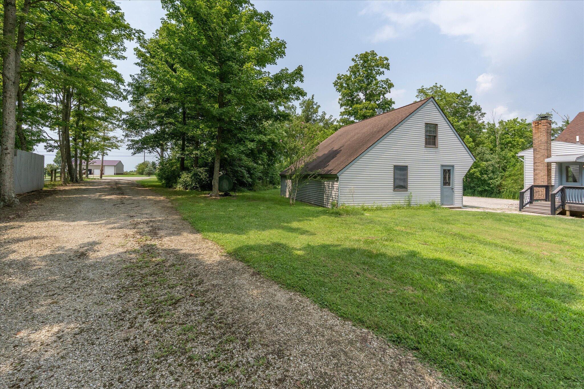 833 S State Route 72 Property Photo 39