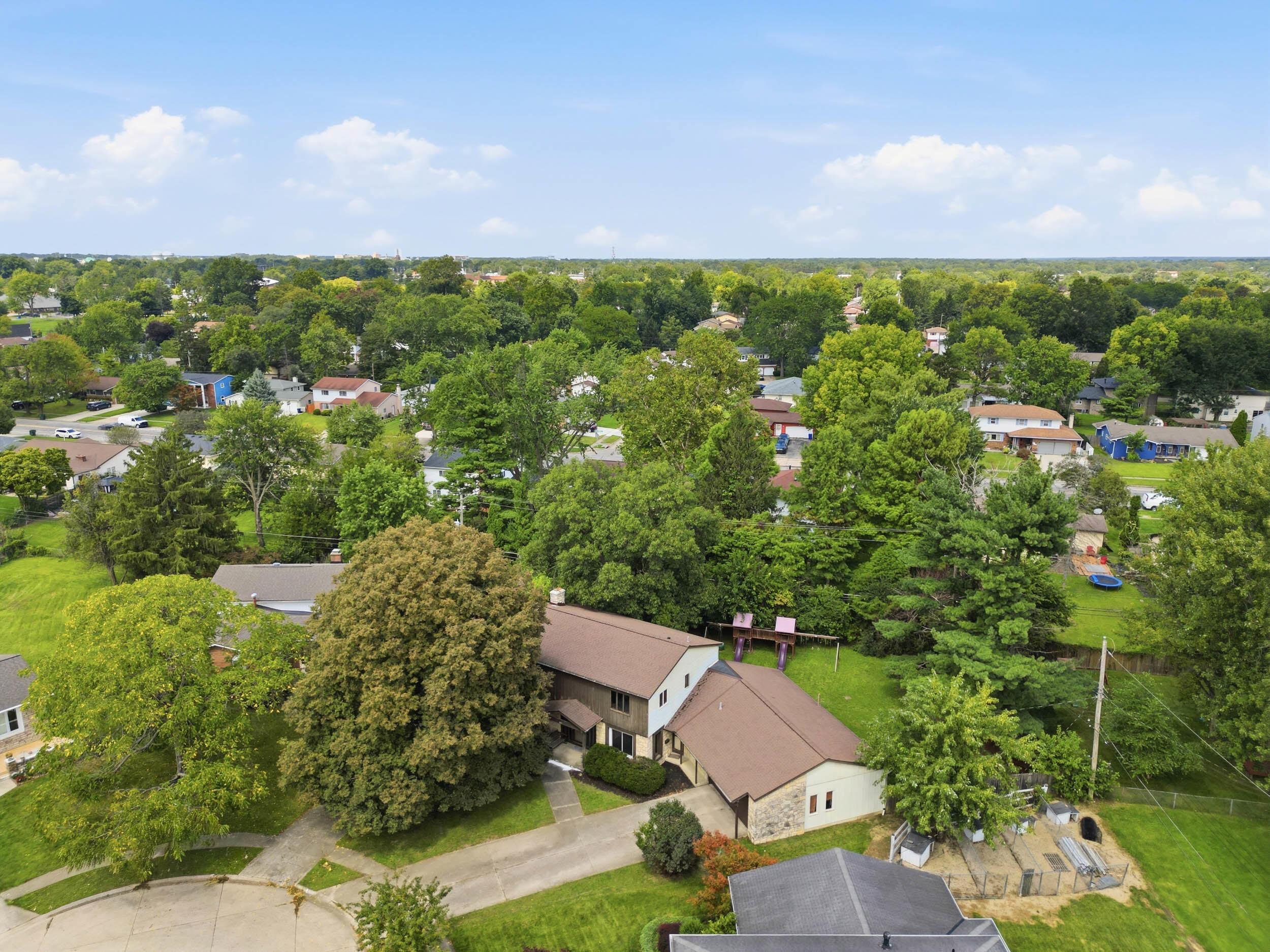5288 Butternut Court E Property Photo 6