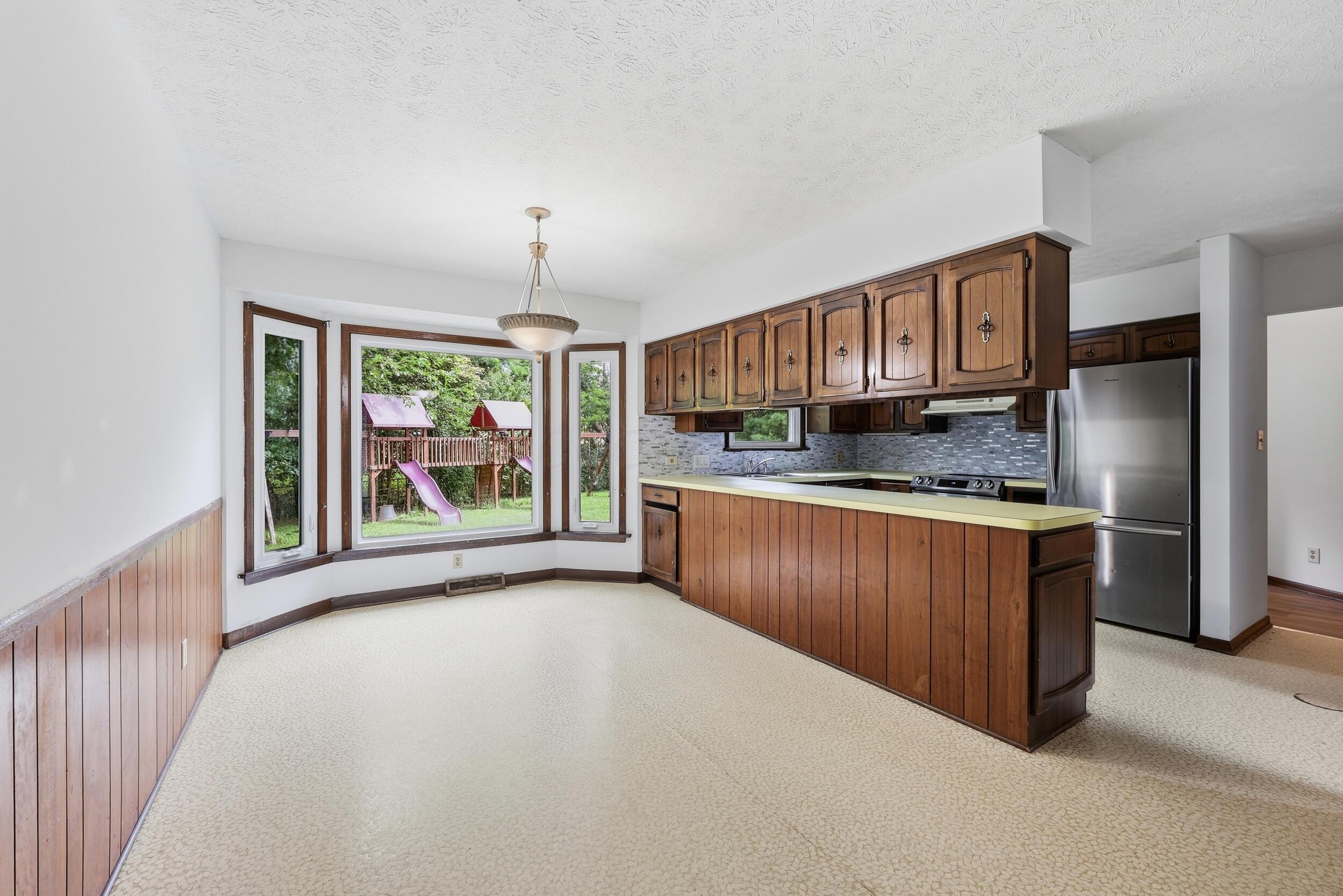 5288 Butternut Court E Property Photo 16