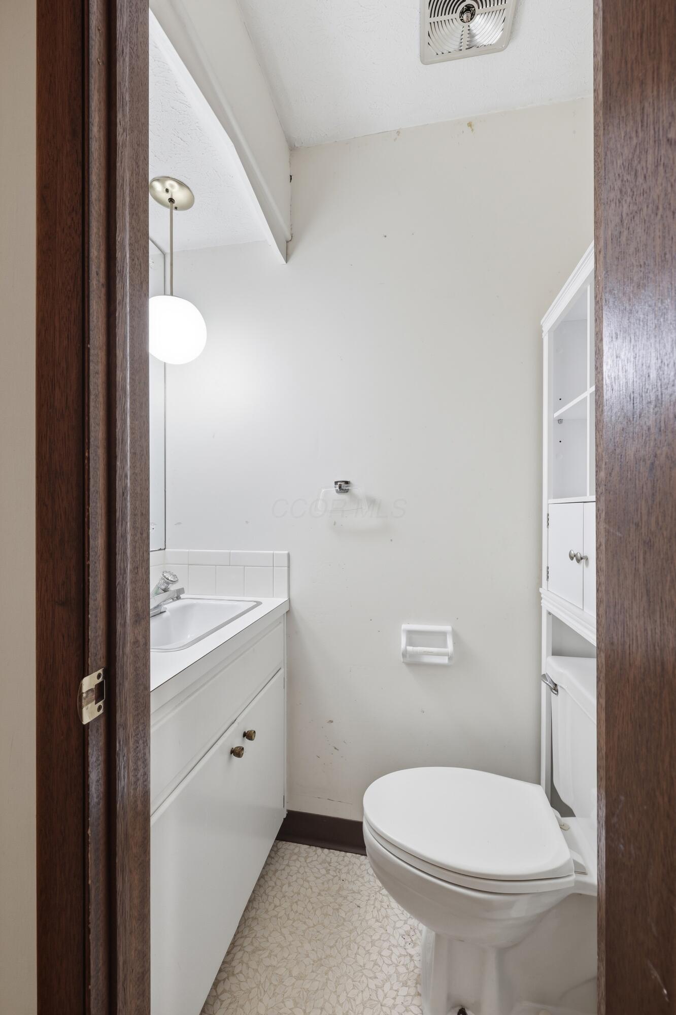 5288 Butternut Court E Property Photo 21