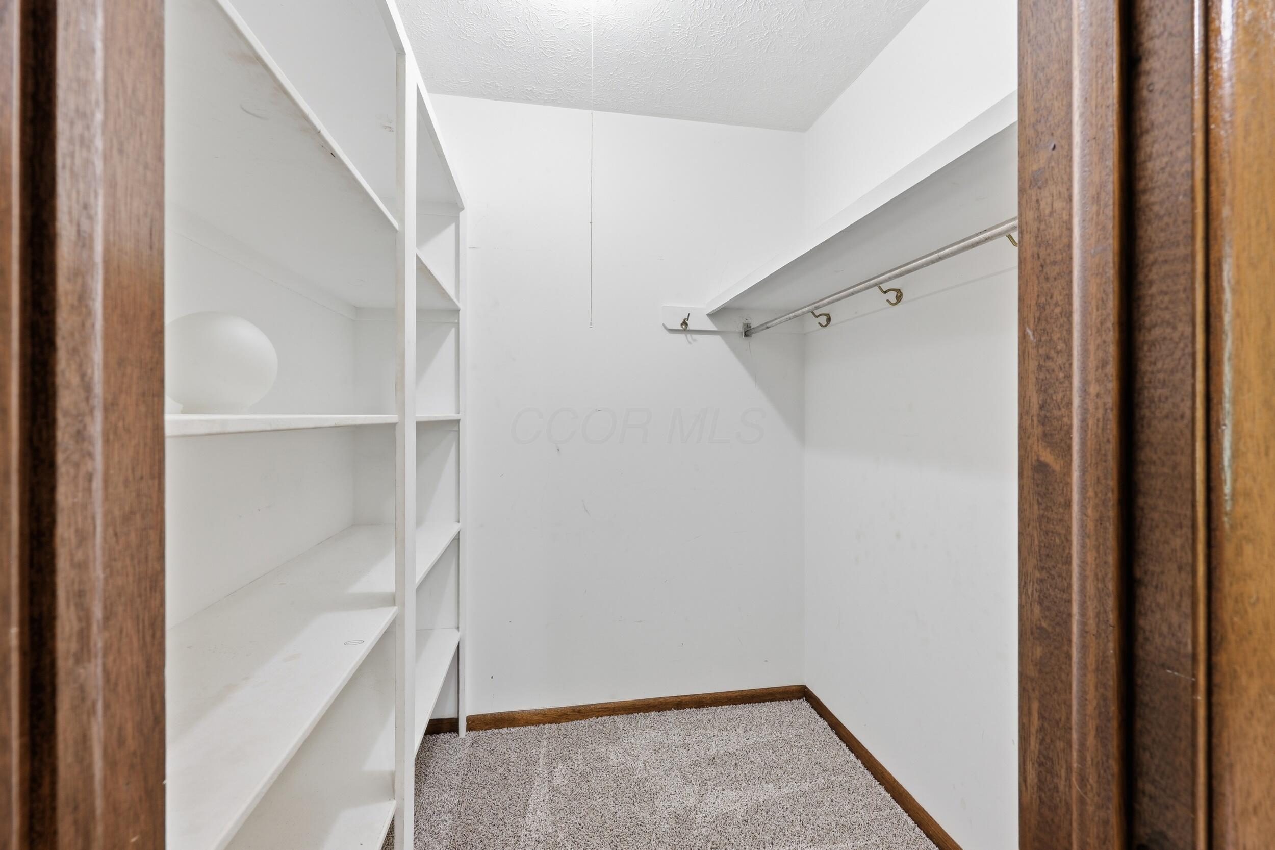 5288 Butternut Court E Property Photo 31